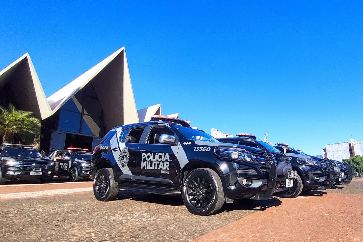 As equipes policiais do Batalhão de Operações Especiais (BOPE), treinadas para dar suporte às unidades de área da PM nas ocorrências de maior periculosidade estão na região de Cascavel nesta semana. A Operação Pronta Resposta IV foi lançada nesta terça-feira (18/05), no Centro da cidade, com a participação do Subcomandante-Geral da PM, coronel Rui Noé Barroso Torres.  -  Cascavel, 18/05/2021  -  Foto: PMPR