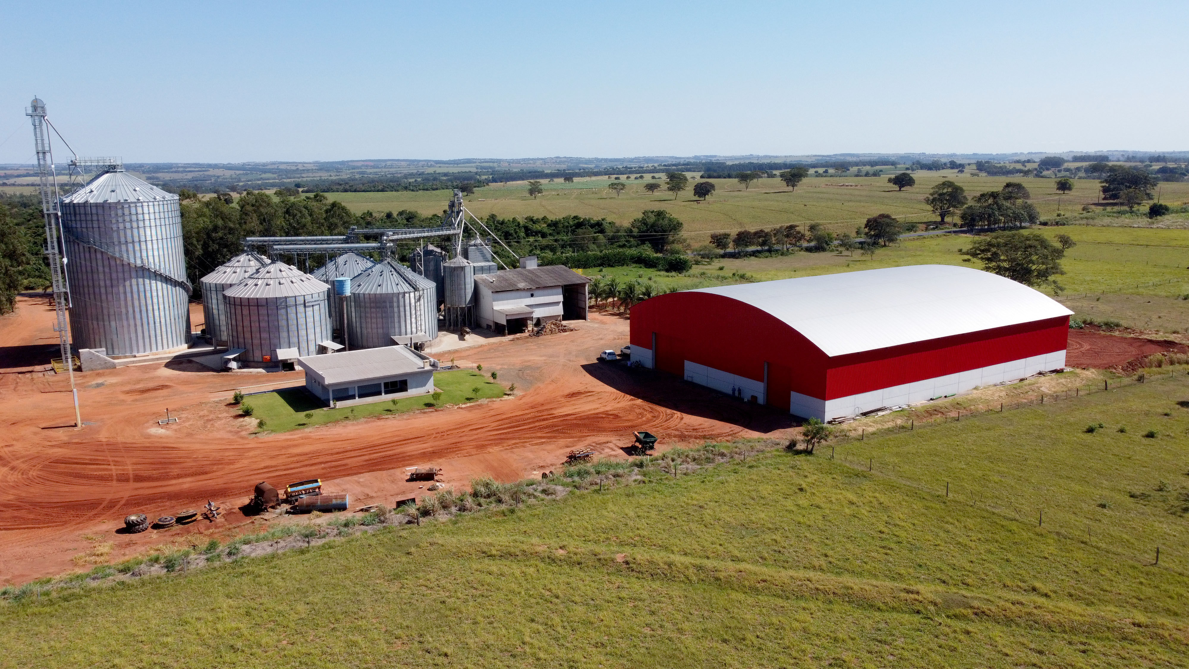 DCIM\100MEDIA\Fazenda Bassani em Santa Isabel do Ivaí. Foto: Ari Dias/AENDJI_0064.JPG