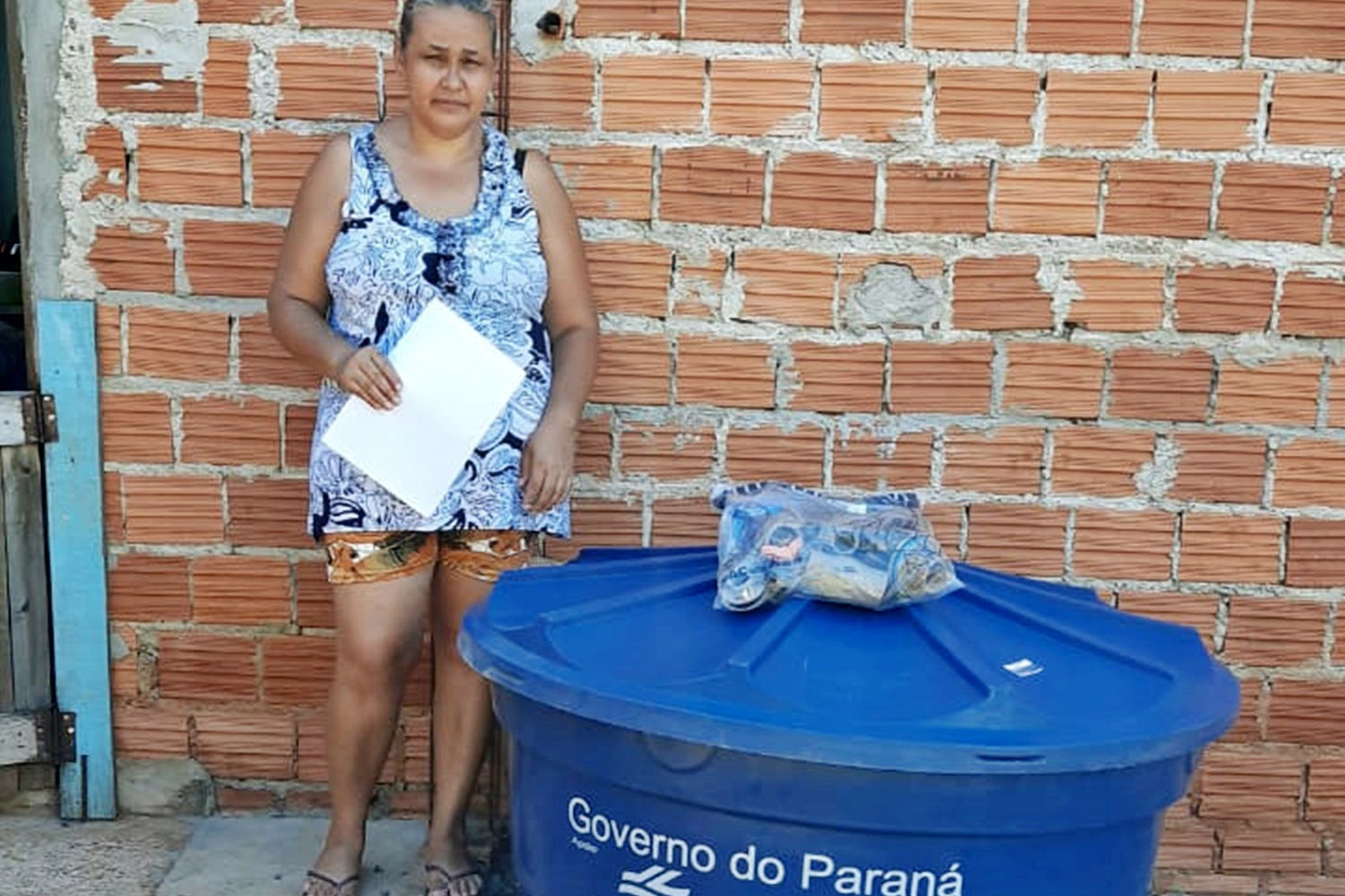 Famílias recebem kits e recursos para instalar caixa d´água nos imóveis  -  Curiba, 02/06/2021  -  Foto: Sanepar