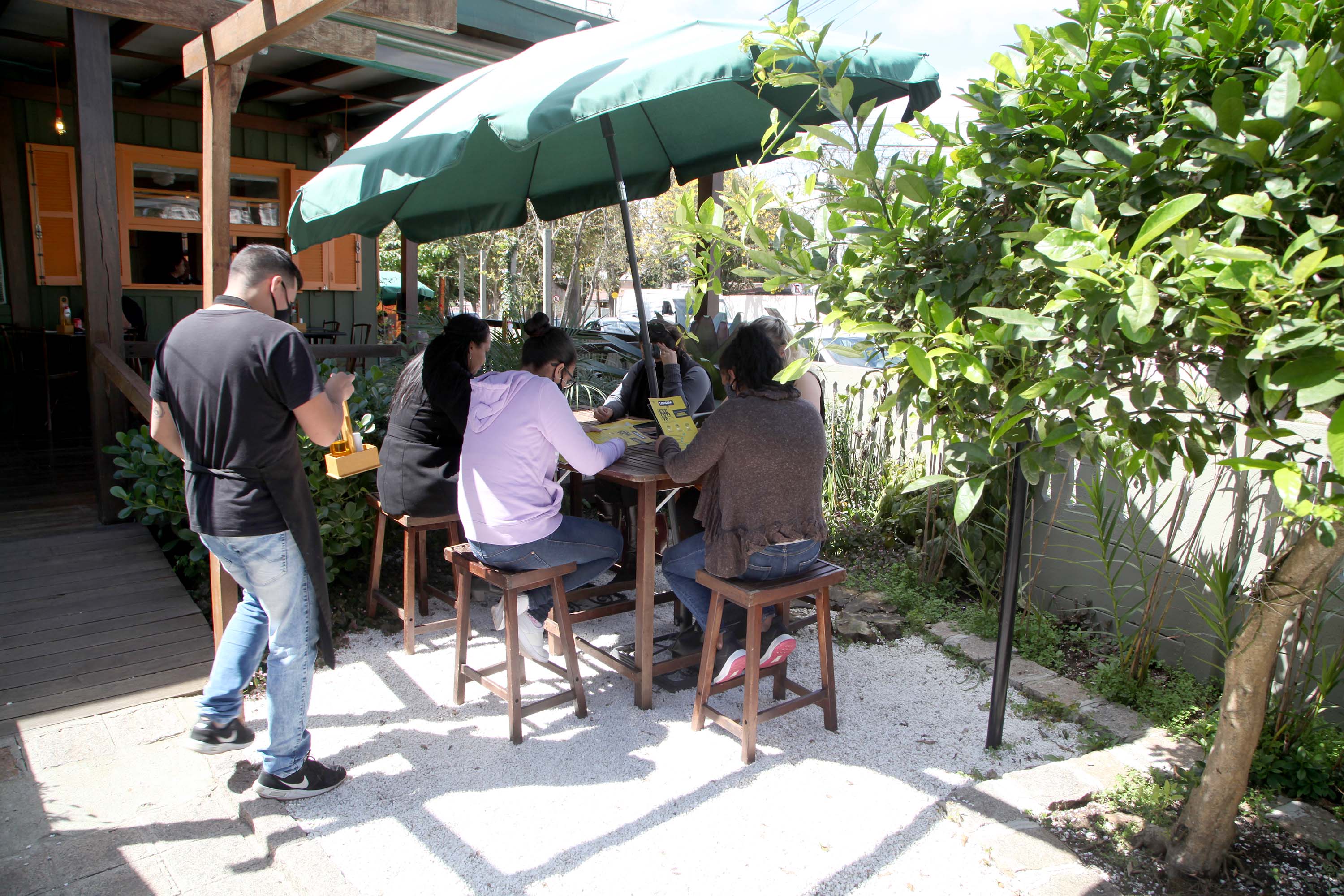 Fomento Paraná atinge a marca de 50 mil clientes ativos. Foto: Ari Dias/AEN