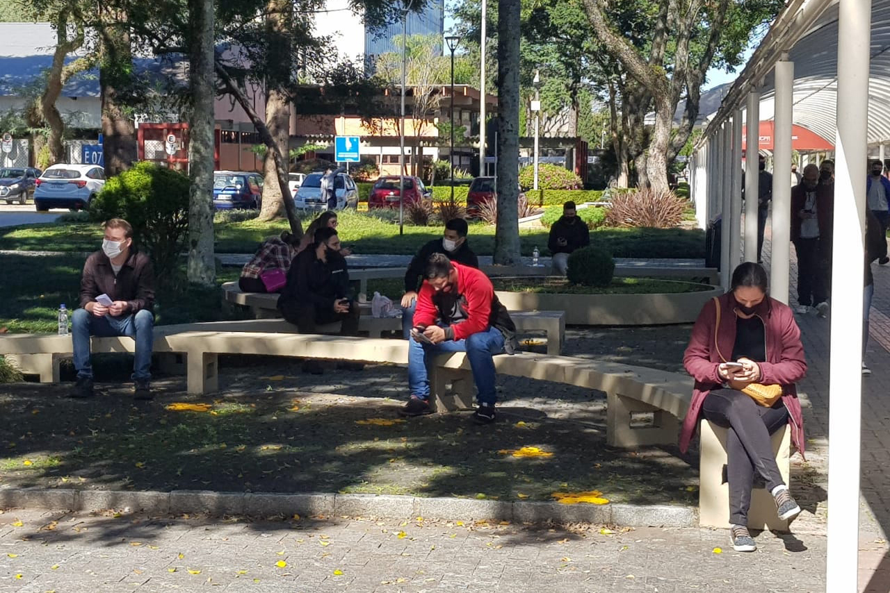 A Controladoria-Geral do Estado (CGE) visitou locais de prova do Concurso da Polícia Militar, no domingo (13), para verificar protocolos de segurança adotados pelo Núcleo de Concursos da Universidade Federal do Paraná (UFPR)