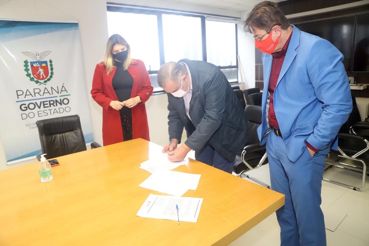 A Secretaria de Justiça, Família e Trabalho do Paraná vai disponibilizar postos avançados das Agências do trabalhador nos 12 Escritórios Sociais do Departamento Penitenciário ? Depen ? para ajudar os egressos do sistema penitenciário na ressocialização através de orientação profissional. -  Curitiba, 17/06/2021  -  Foto: SEJUF