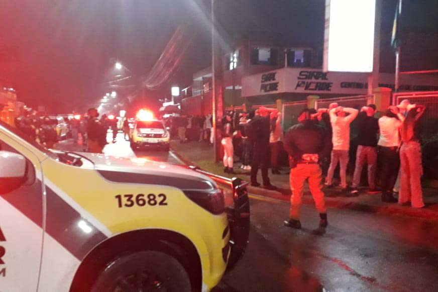 Mais de 800 pessoas são encontradas em festas clandestinas e pontos comerciais da Capital durante fiscalização da AIFU.Foto:SESP