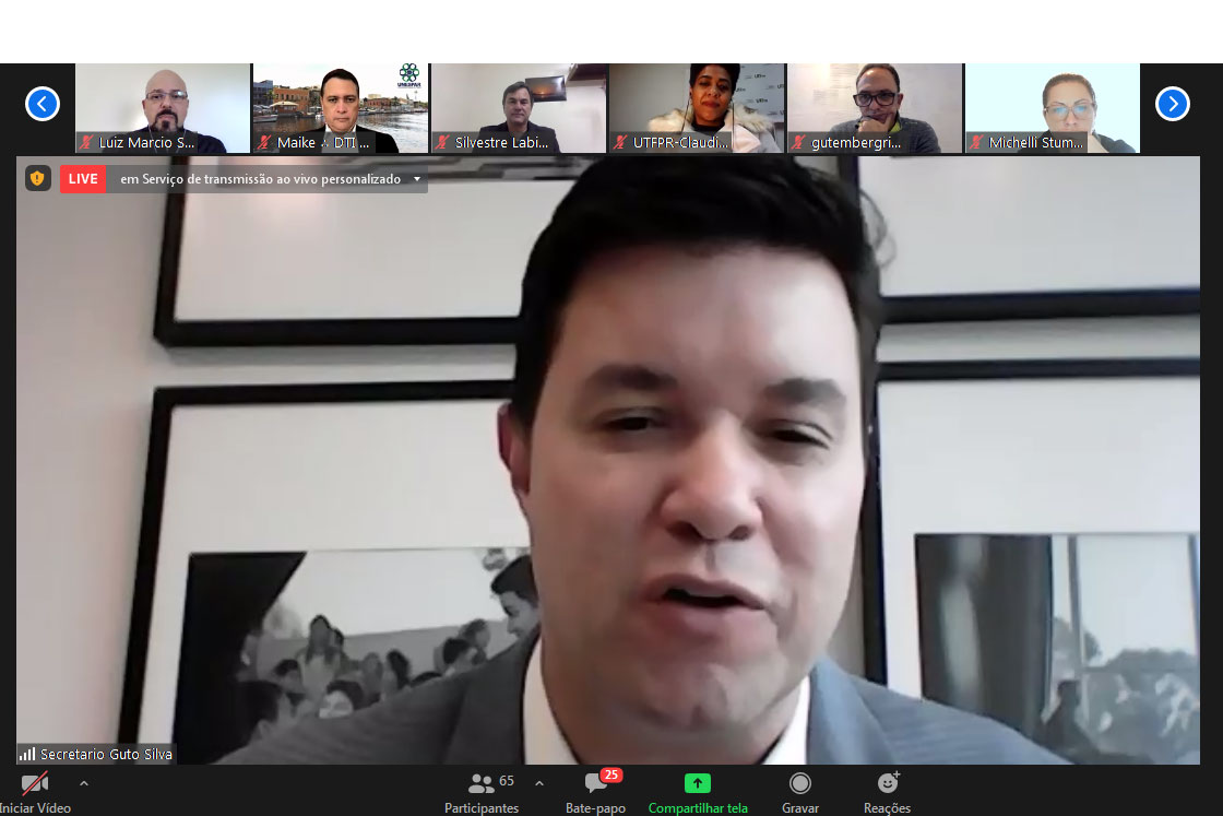 Estado e Fiep concluem primeiro ciclo das Rotas Estratégicas de CT&I
Projeto visa que toda estrutura que Ciência, Tecnologia e Inovação atue de forma integrada e seja melhor utilizada. O primeiro ciclo de eventos discutiu o avanço das ações no Norte, Litoral e RMC. Foto: Fundação Araucária