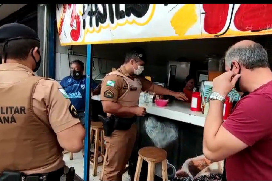 A conceituada avenida Saul Elkind, na zona norte de Londrina, é o principal eixo comercial da cidade mais distante da região central, e além de ser exemplo de estrutura para atender as necessidades dos moradores também se tornou o berço de uma modalidade de policiamento para melhorar a segurança pública do local