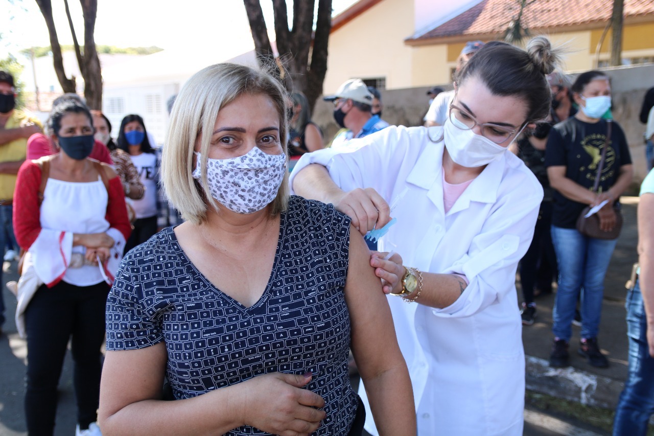 Três em cada quatro municípios vacinam a faixa dos 40 anos; 67 já venceram essa barreira. Foto:SESA