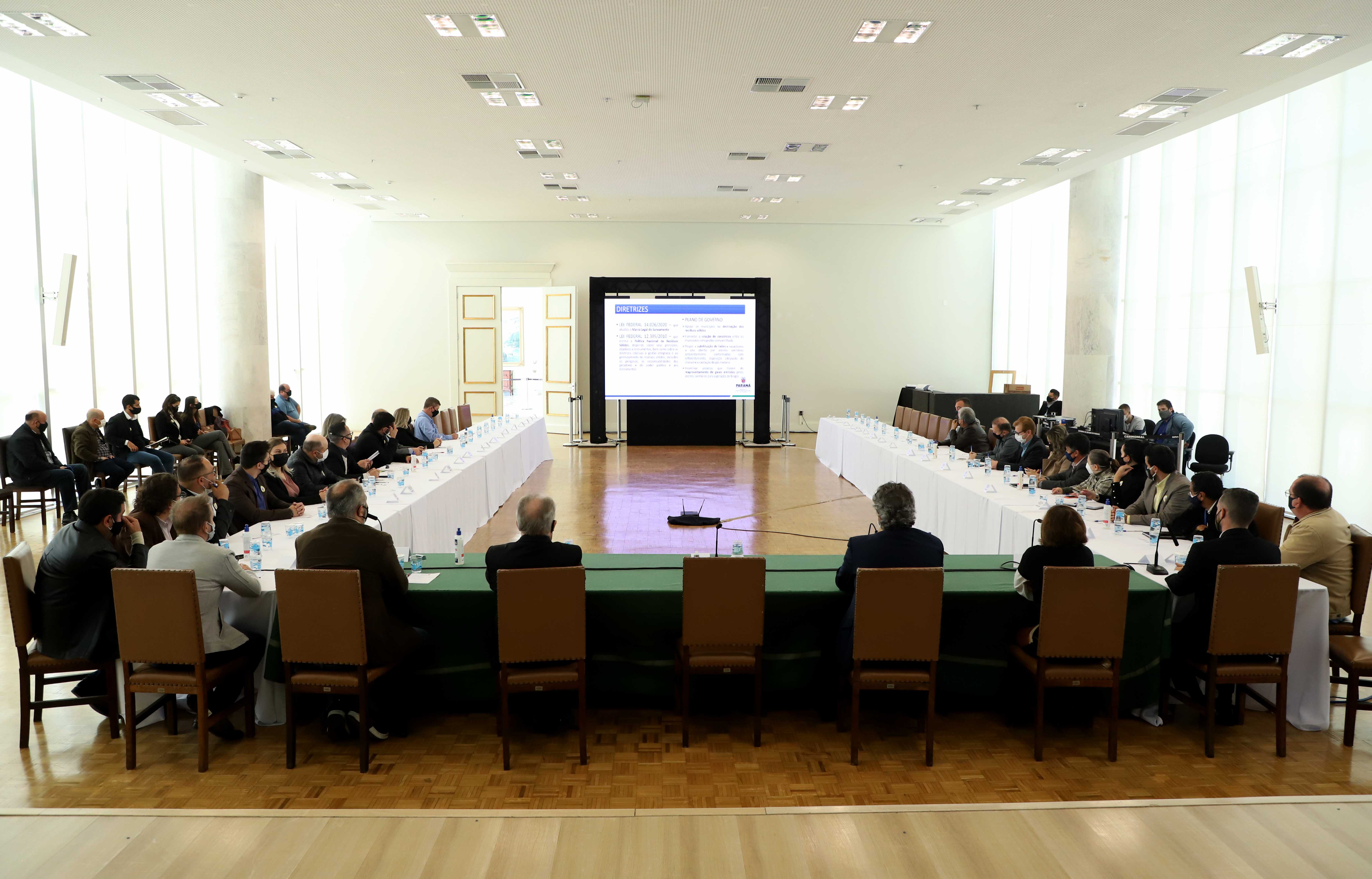 SEDEST - Reunião sobre gestão de resíduos sólidos  -  Curitiba, 12/07/2021  -  Foto: Ari Dias/AEN
