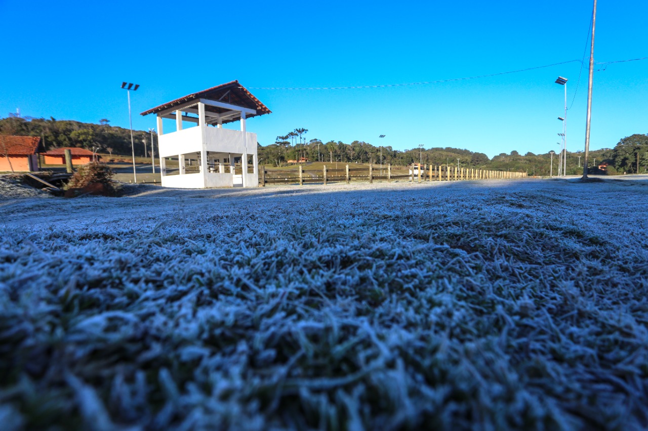 Paraná tem 16 cidades com temperaturas negativas; General Carneiro registrou -7,8ºC  Foto: Valdelino Pontes/AEN
