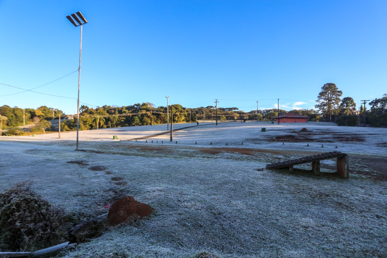 Paraná tem 16 cidades com temperaturas negativas; General Carneiro registrou -7,8ºC  Foto: Valdelino Pontes/AEN