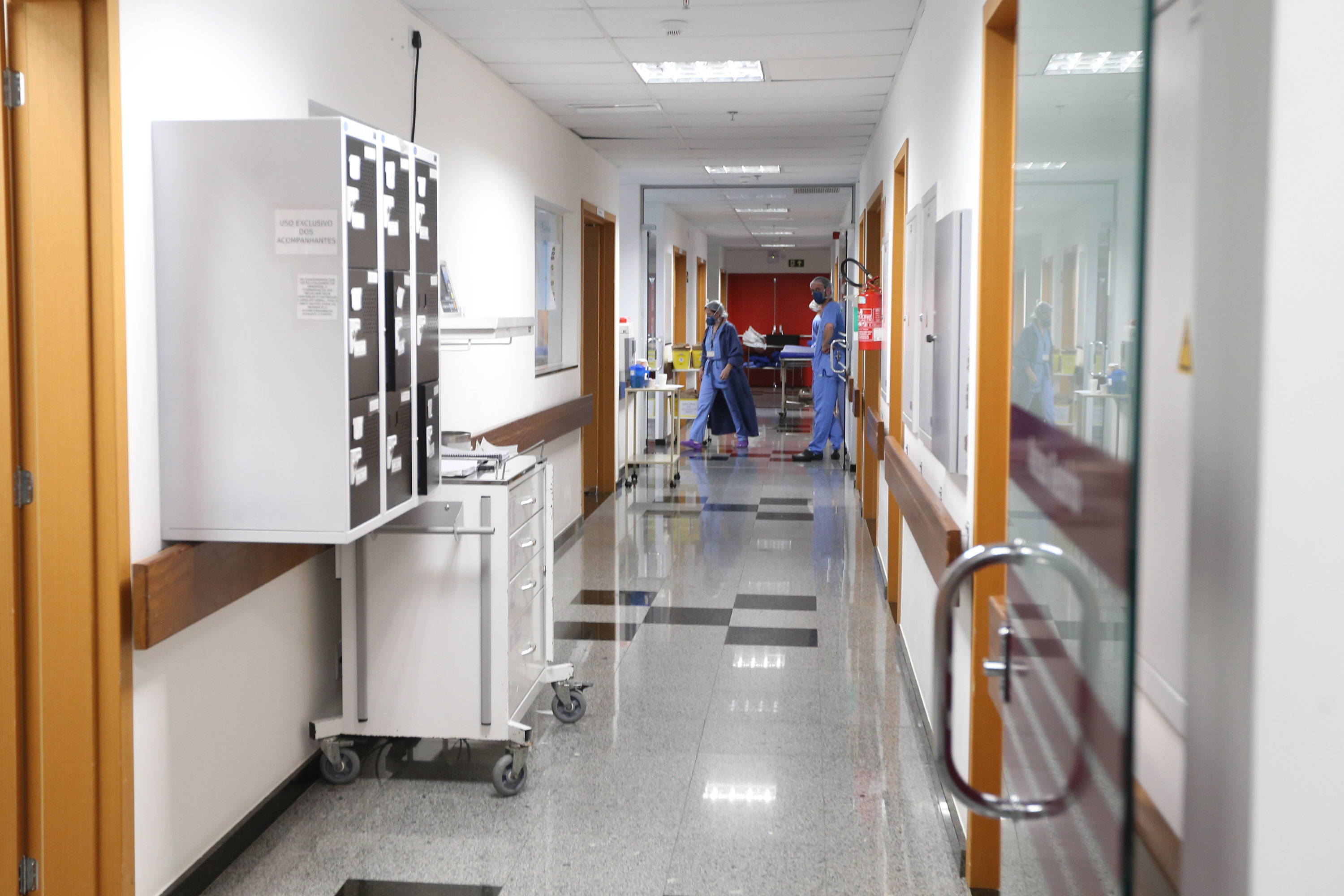 Pela primeira vez desde novembro, ocupação de leitos de UTI fica abaixo de 70%
-  Foto: Geraldo Bubniak/AEN