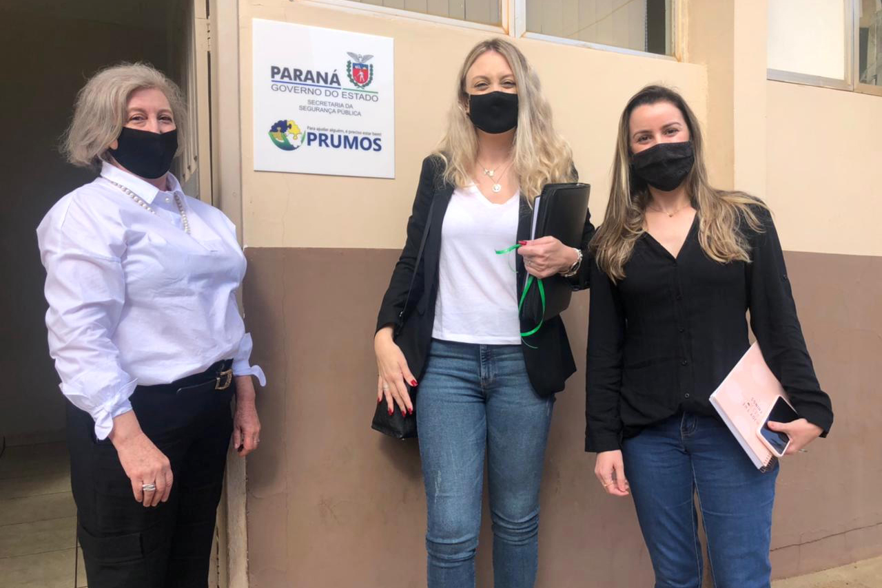 Junto a mais de 600 projetos de todo o Brasil, o programa de Atenção Psicossocial Prumos da Secretaria da Segurança Pública do Paraná está concorrendo ao 18º Prêmio do Instituto Innovare. O Prumos já avançou duas etapas no processo avaliativo e segue firme para demonstrar a importância do cuidado com a saúde mental dos profissionais de segurança pública no cenário nacional. O tema do prêmio deste ano é Defesa da Igualdade e da Diversidade.  -  Curitiba, 23/07/2021  -  Foto: SESP-PR