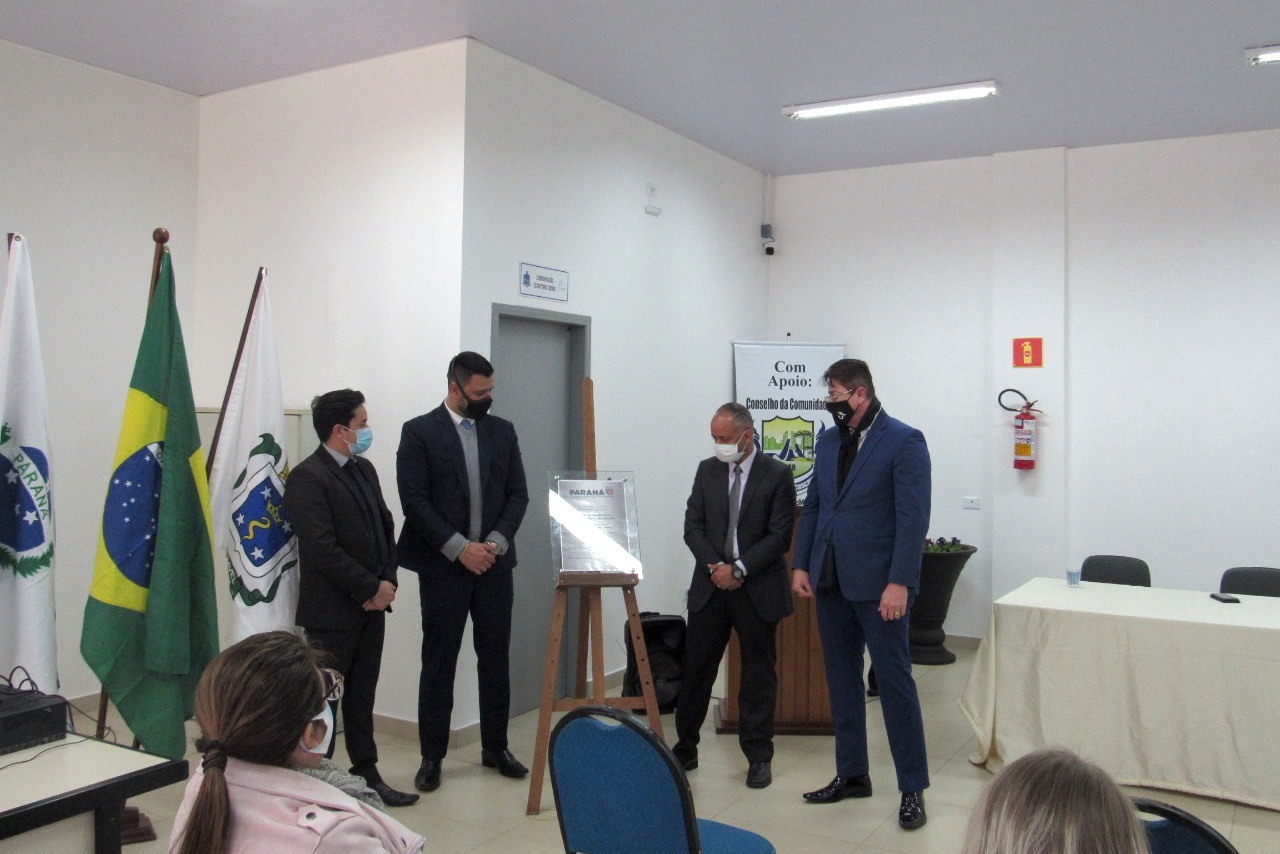 O Departamento Penitenciário do Paraná (Depen) inaugurou nesta quinta-feira (29), a nova estrutura que vai abrigar o Complexo Social de Cascavel, no Oeste do Paraná. Com 800 metros quadrados, o local vai unir em um mesmo espaço os serviços do Patronato Penitenciário e do Escritório Social, que oferecem apoio e ofertam projetos e ações de capacitação de egressos, monitorados e prestadores de serviço à comunidade.  -  Curitiba, 29/07/2021  -  Foto: DEPEN-PR