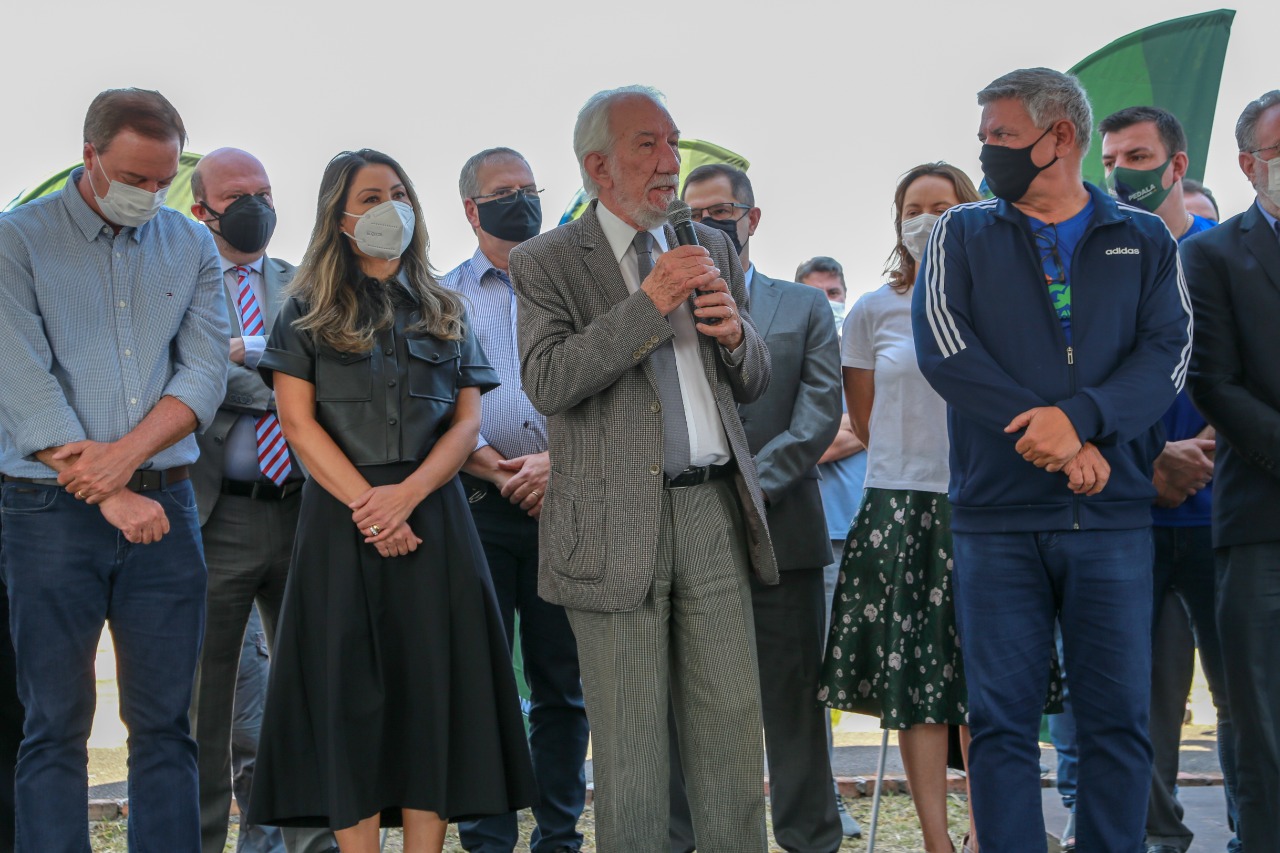 O Governo do Estado lança nesta terça-feira (10) o Programa Pedala Paraná. O vice-governador Darci Piana, a primeira-dama Luciana Saito Massa, o superintendente do Esporte, Helio Wirbiski, e o secretário de Estado da Saúde, Beto Preto, participam da cerimônia, que também reunirá ciclistas e a comunidade esportiva.Foto: Valdelino Pontes