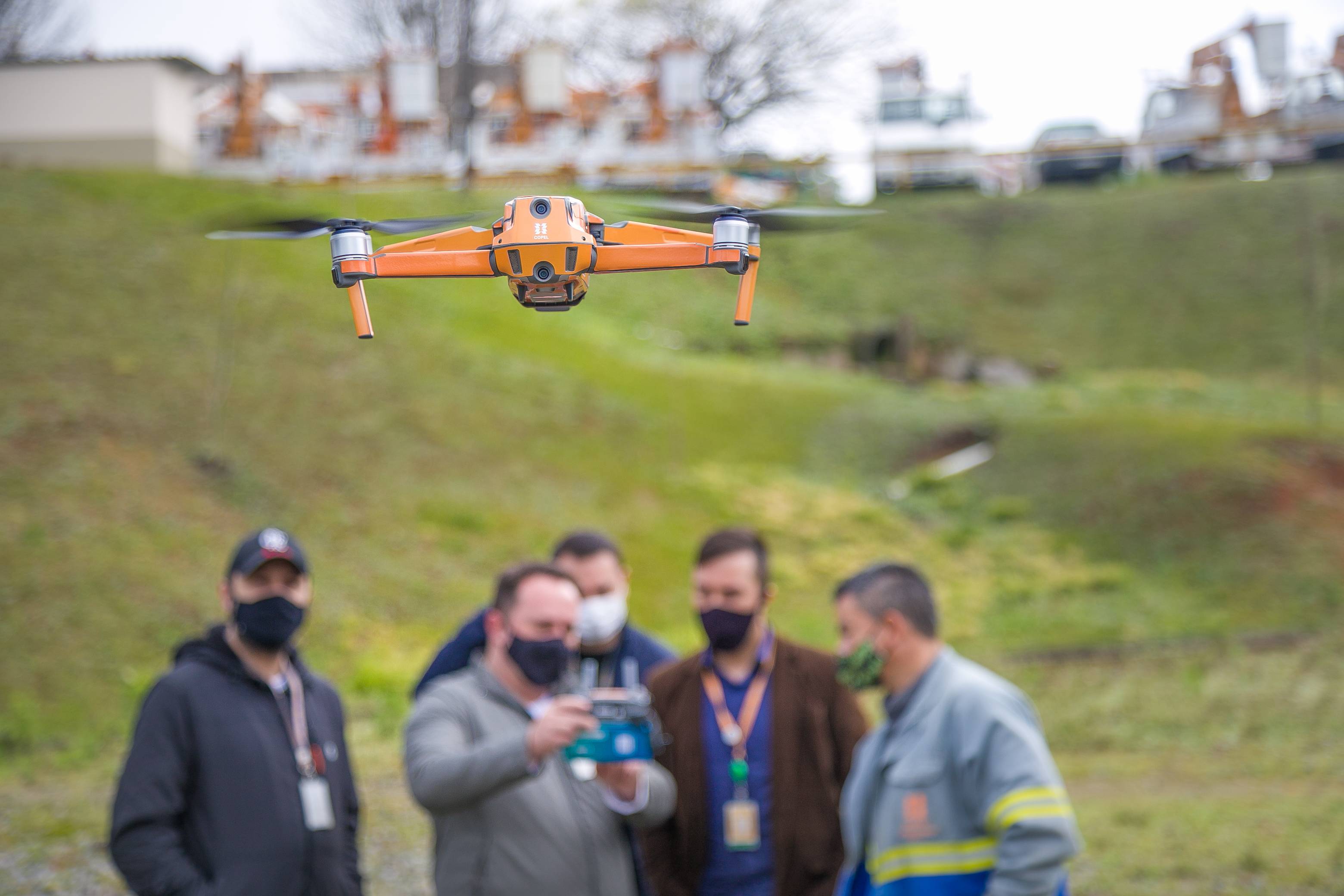 Copel amplia uso de drones para inspeção de redes de energia. Foto:Daniel Cavalheiro/Copel