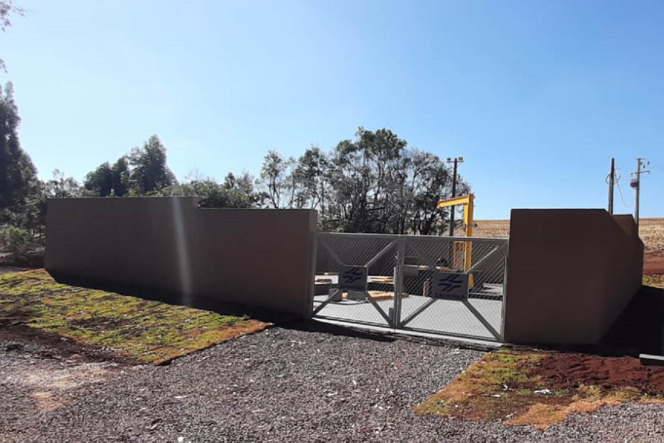 A Sanepar acaba de concluir as obras de implantação das redes coletoras e da estação elevatória de esgoto que vão atender os moradores dos bairros Santos Dumont e Aeroporto, em Cascavel.  - Cascavel, 13/08/2021  -  Foto: Sanepar