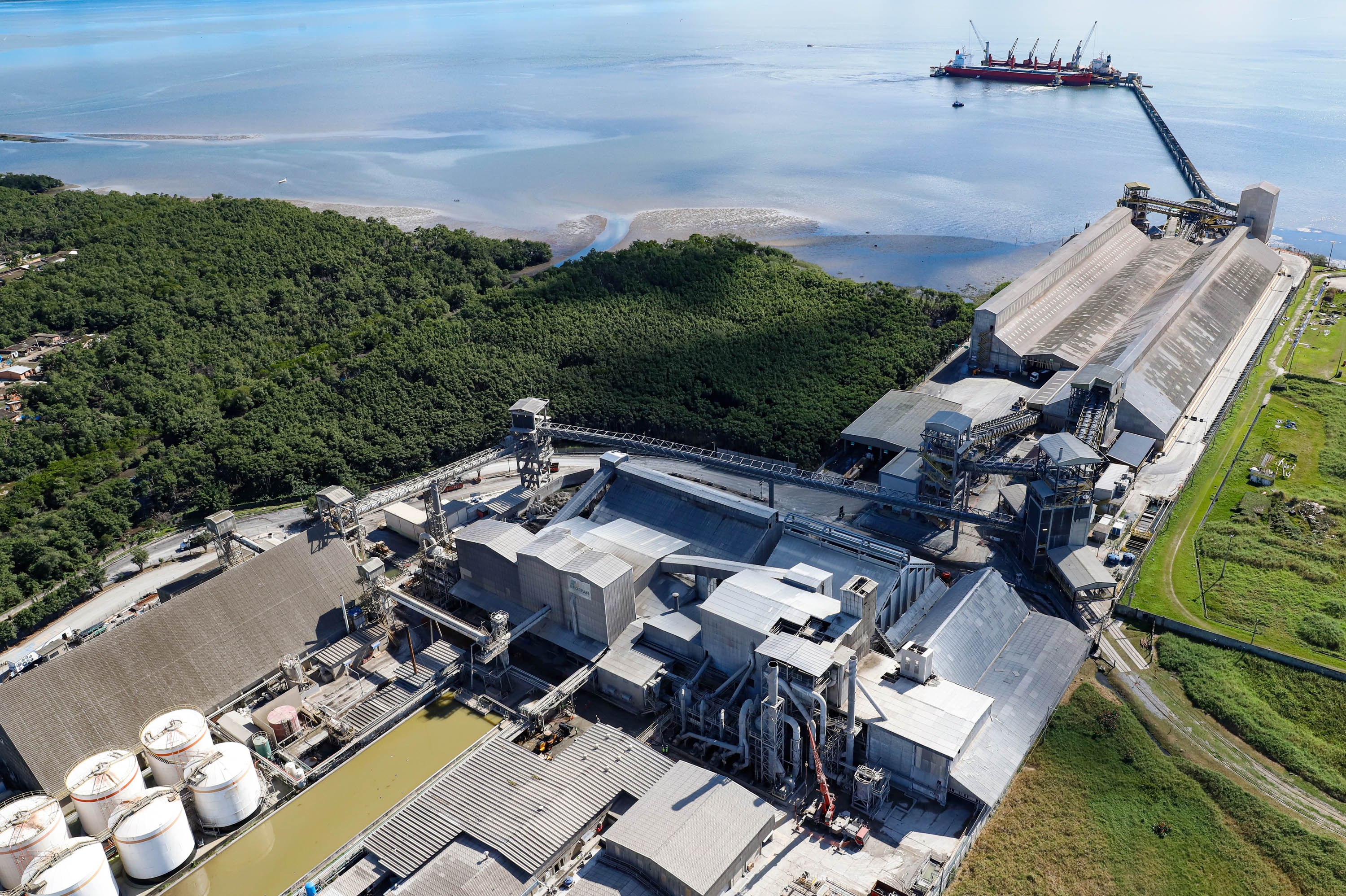 Movimentação geral de cargas cresce 13% em julho nos Portos do Paraná  -  Foto: Rodrigo Félix Leal