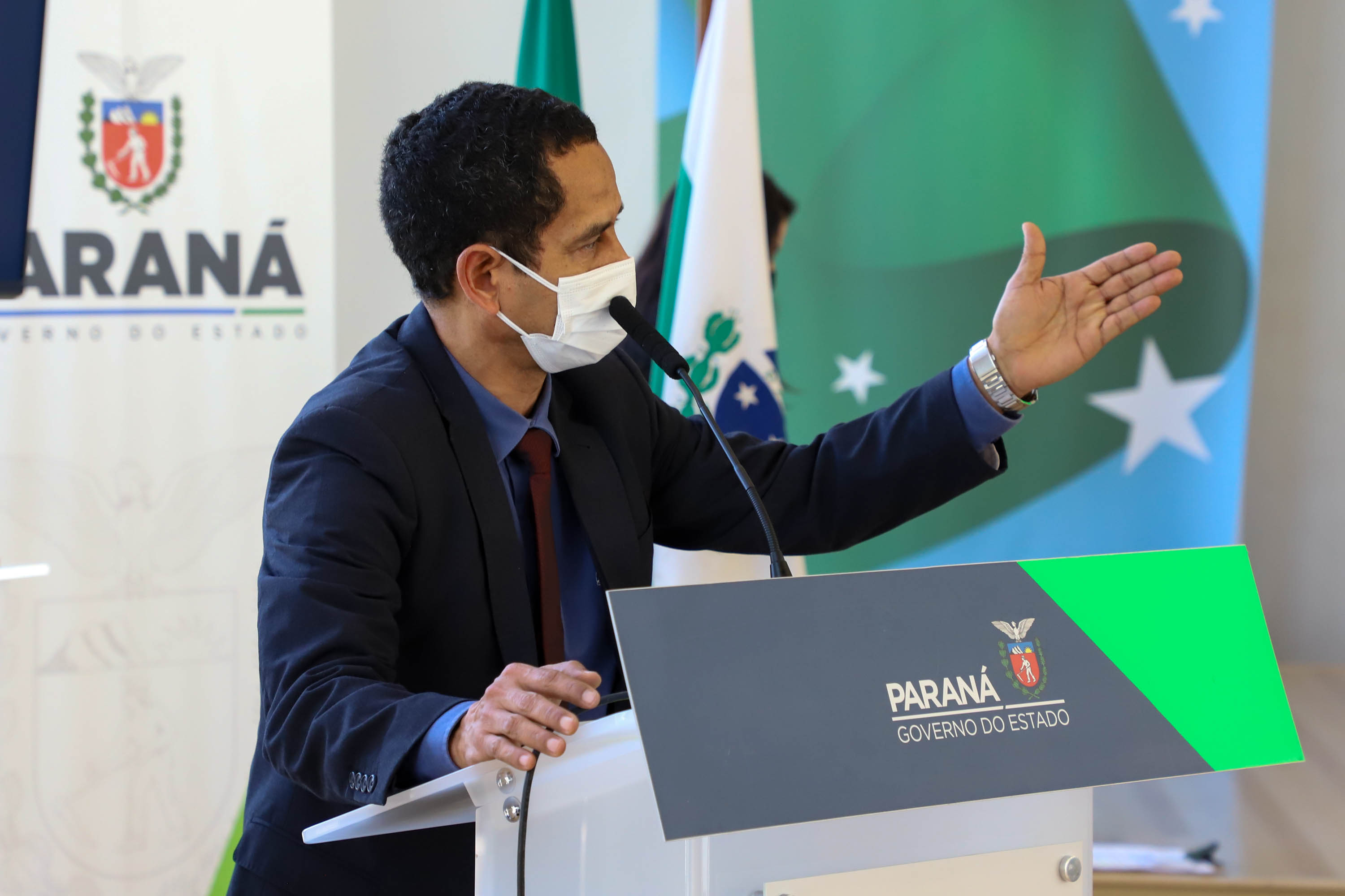 O governador Carlos Massa Ratinho Junior anuncia nesta terça-feira (17) o pagamento das promoções e progressões dos profissionais vinculados à Secretaria de Estado da Segurança Pública.Foto: Ari Dias/ AEN.