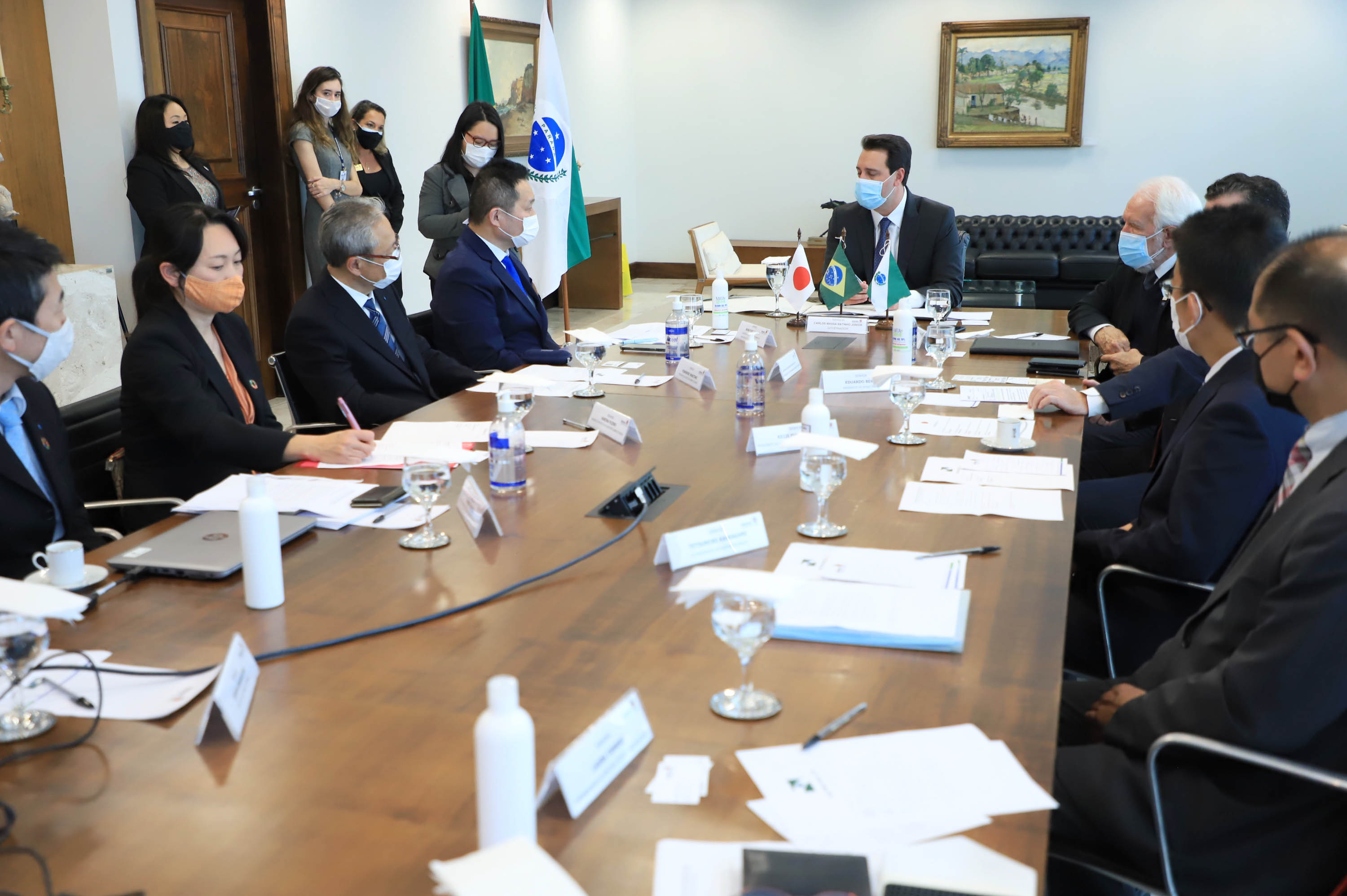 Governador Carlos Massa Ratinho Junior recebe anúncio de investimentos pela Sumitomo Rubber do Brasil e apresentação de empresas japonesas. Palácio Iguaçu, Curitiba, 17/agosto/2021. - Foto: José Fernando Ogura/AEN