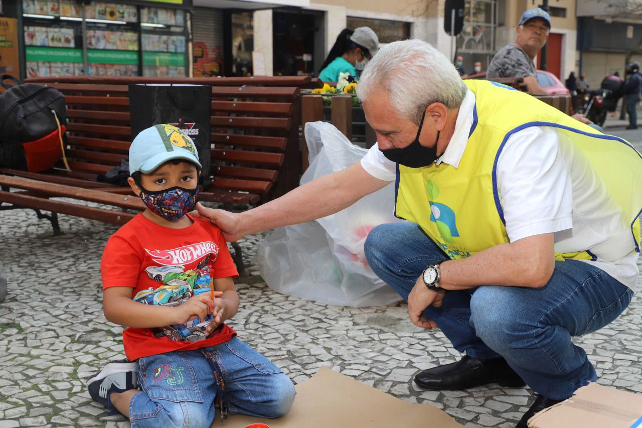A Secretaria de Justiça, Família e Trabalho do Paraná, através do Departamento de Políticas para a Criança e o Adolescente e da Força-Tarefa Infância Segura, vinculada ao Departamento de Justiça, promoveu nesta terça-feira, 24, data em que é celebrada o Dia da Infância, ações de conscientização sobre os direitos da criança.   -  Curitiba, 24/08/2021  -  Foto: SEJUF