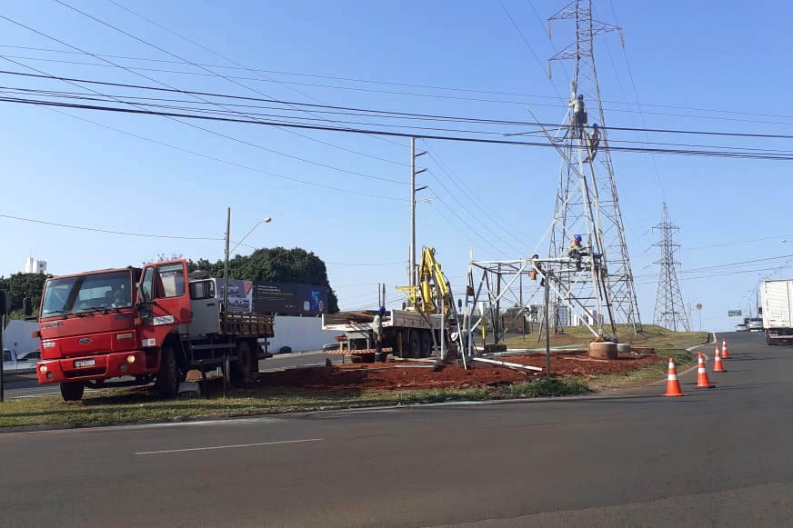 Estão em fase de final de construção duas novas linhas de alta tensão que irão reforçar o atendimento às cargas de energia elétrica da região Norte do Paraná, sobretudo nos municípios de Londrina, Arapongas e Apucarana.  -  Curitiba, 27/08/2021  -  Foto: Copel