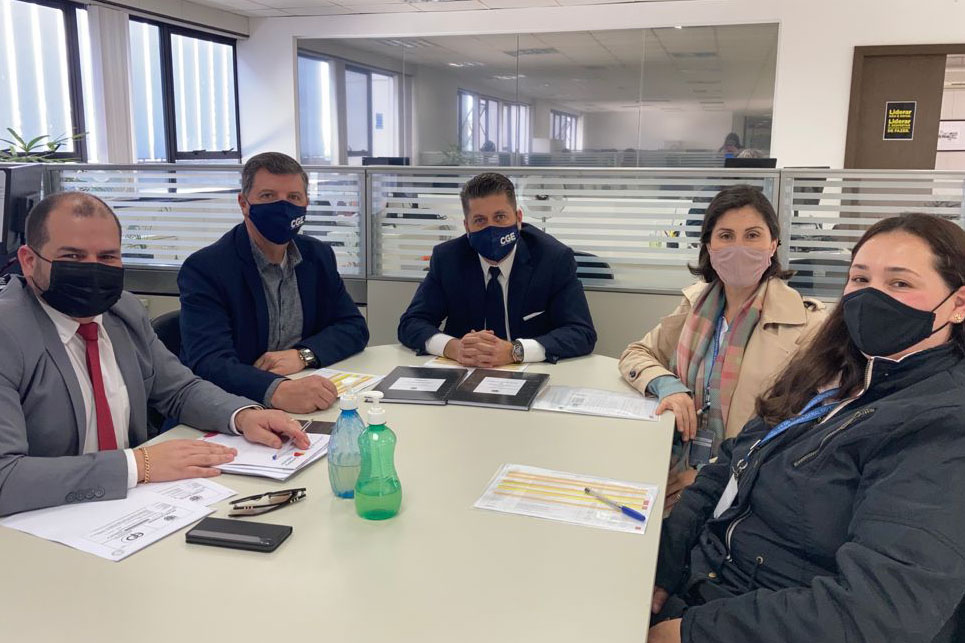 A Controladoria-Geral do Estado (CGE) voltou a fazer visitas às corregedorias de órgãos ou entidades estaduais, chamadas corregedorias setoriais. O cronograma de inspeções correcionais havia sido interrompido por causa da pandemia de Covid-19 e foi retomado nesta segunda-feira (30), pela Coordenadoria de Corregedoria.  -  Curitiba, 31/08/2021  -  Foto: CGE