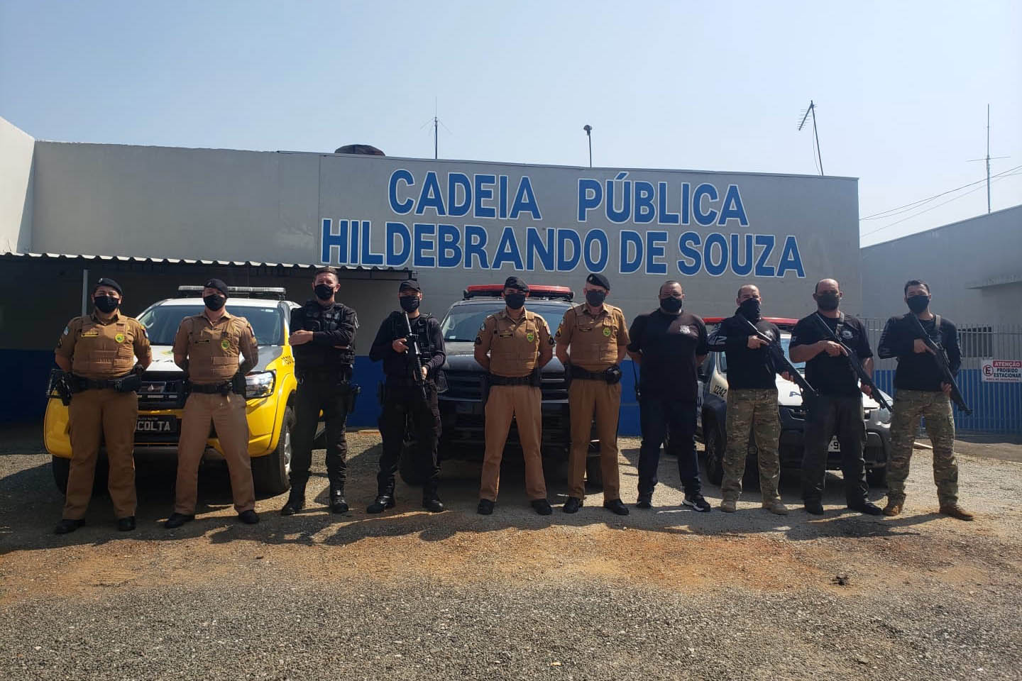 O Departamento Penitenciário do Paraná lançou nesta sexta-feira (3), a Operação Ordem e Progresso, que tem como objetivo reforçar a segurança de cadeias públicas e penitenciárias por meio de revistas gerais durante o feriado prolongado. Até o dia 7 de setembro, forças de segurança atuarão de forma integrada na busca de materiais ilícitos e na análise das estruturas físicas.  -  Curitiba, 03/09/2021  -  Foto: Depen-PR