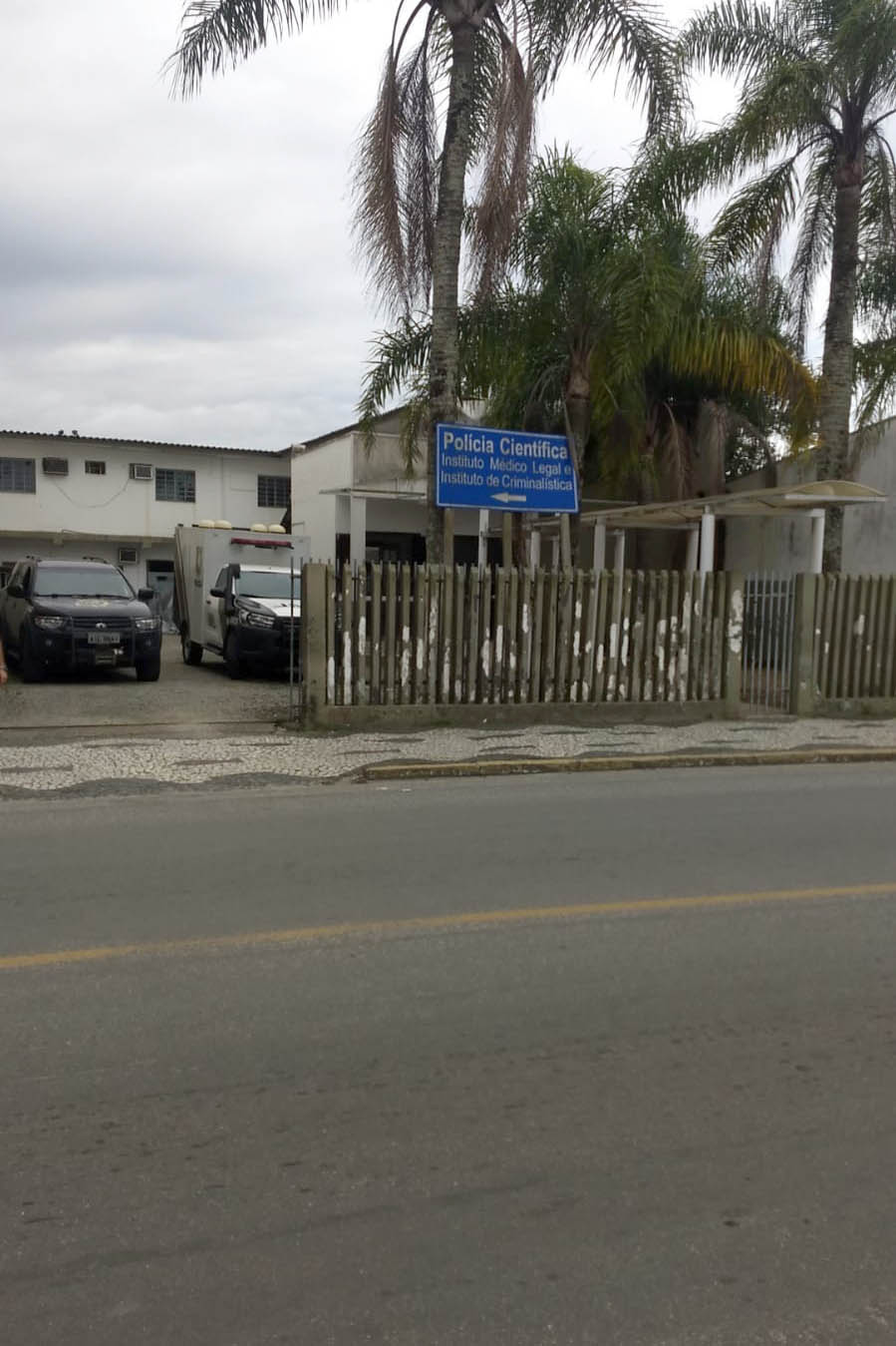 A Polícia Científica do Paraná está reforçando o atendimento neste feriado de Independência. Desde sexta-feira (03/09), o reforço 24 horas de profissionais e viaturas para os atendimentos de perícia oficial acontecem nos municípios de Matinhos, Pontal do Paraná e Guaratuba, no litoral do Estado, e também em Paranavaí, na região Noroeste. -  Curitiba, 04/09/2021  -  Foto: Polícia Científica do Paraná/SESP