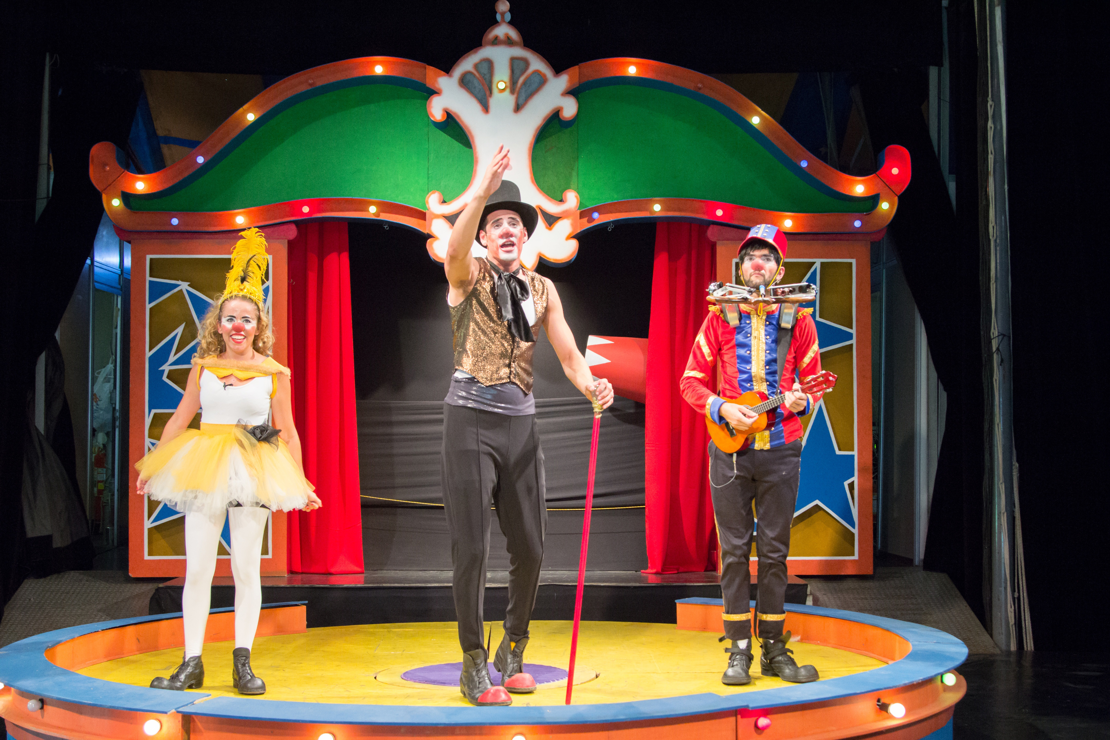 A Secretaria de Estado da Comunicação Social e da Cultura (SECC), por meio da Superintendência-Geral da Cultura, publica o Edital Prêmio Selo Circo Amigo, que vai premiar a trajetória de 30 circos que atuam com o fazer artístico do circo de lona tradicional, seja de variedades ou circo-teatro. -  Curitiba, 23/09/2021  -  Foto: Nilton Russo/SECC