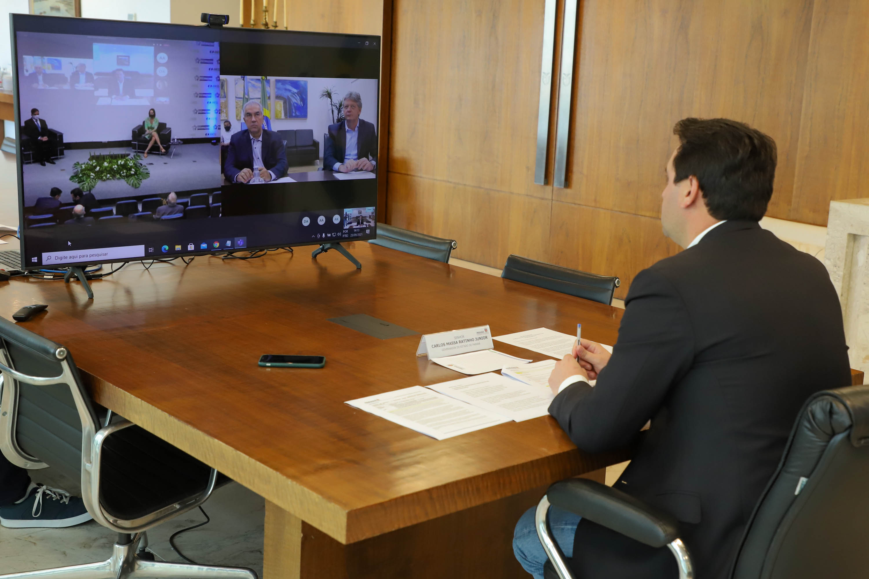 Governador Carlos Massa Ratinho Junior participa II Workshop sobre inventarios hidreletricos.Foto: Ari Dias/ AEN.