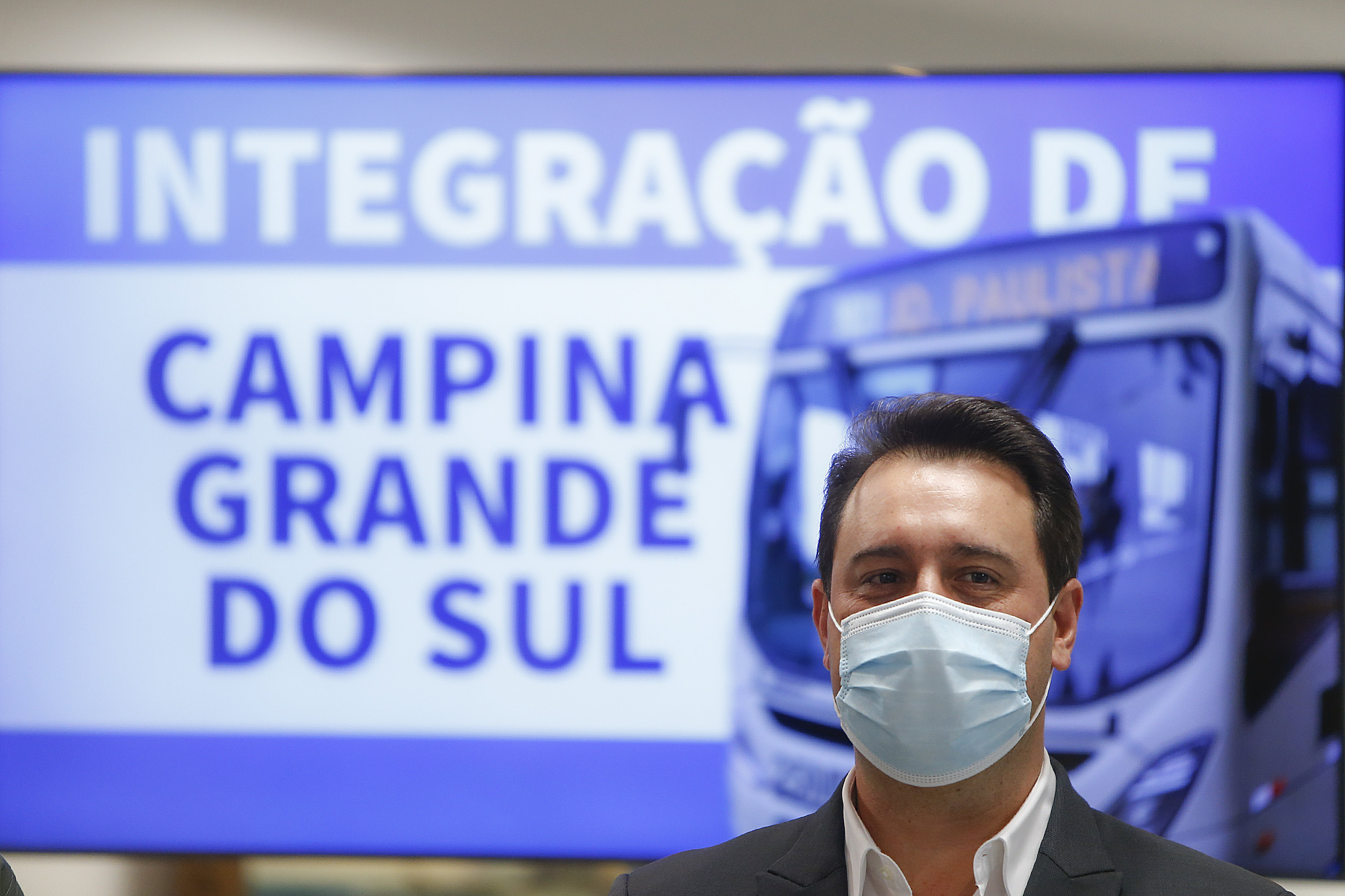 A vida de quem depende do transporte público para se locomover de Campina Grande do Sul a Curitiba passa a ficar mais fácil — e mais econômica — a partir de sábado (25)