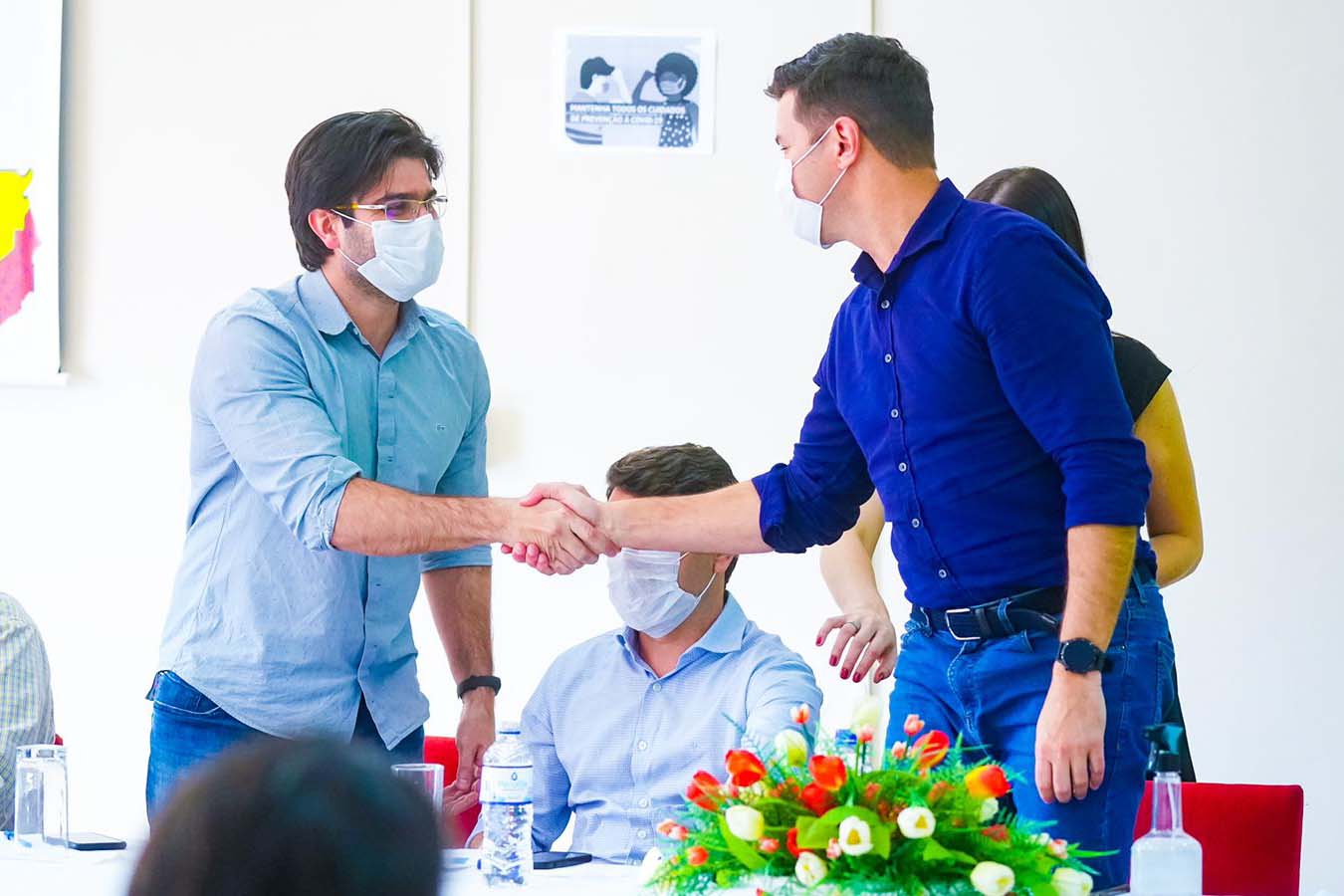 Governo entrega novo lote de kits de robótica a escolas de 16 municípios . Foto: Guilherme Flores/Casa Civil