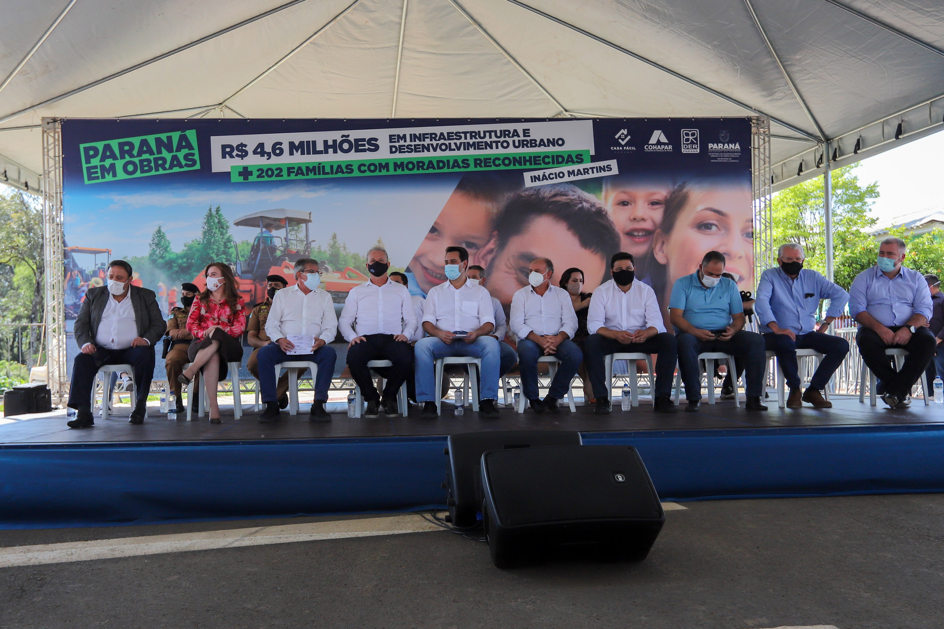 Inacio Martins O governador Carlos Massa Ratinho Junior entrega nesta sexta-feira (24), para Inácio Martins, no Centro-Sul do Estado, 202 títulos de regularização fundiária para moradores do bairro São Roque. E tambem libera R$ 2 milhões para pavimentação de vias. 24/09/2021 - Foto: Geraldo Bubniak/AEN