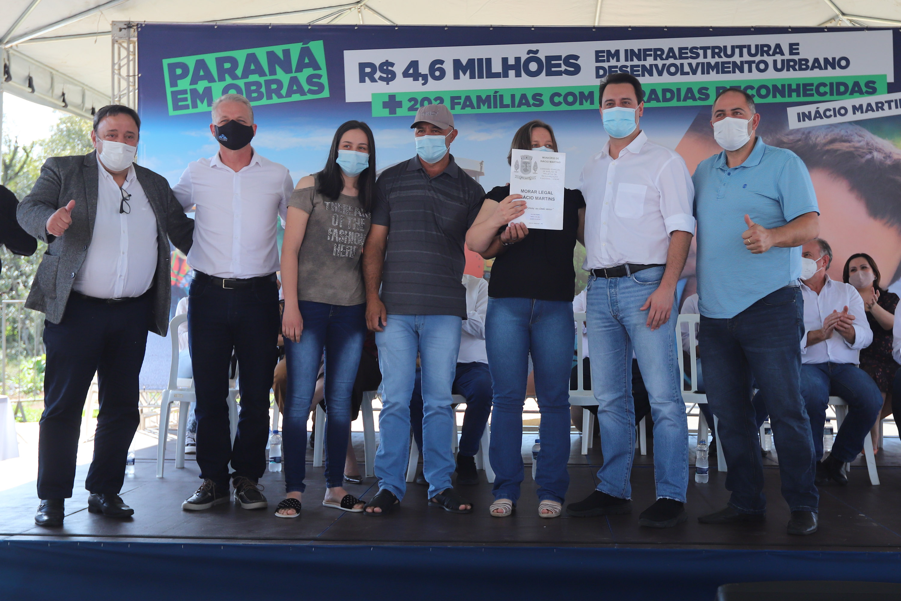 Inacio Martins O governador Carlos Massa Ratinho Junior entrega nesta sexta-feira (24), para Inácio Martins, no Centro-Sul do Estado, 202 títulos de regularização fundiária para moradores do bairro São Roque. E tambem libera R$ 2 milhões para pavimentação de vias. 24/09/2021 - Foto: Geraldo Bubniak/AEN