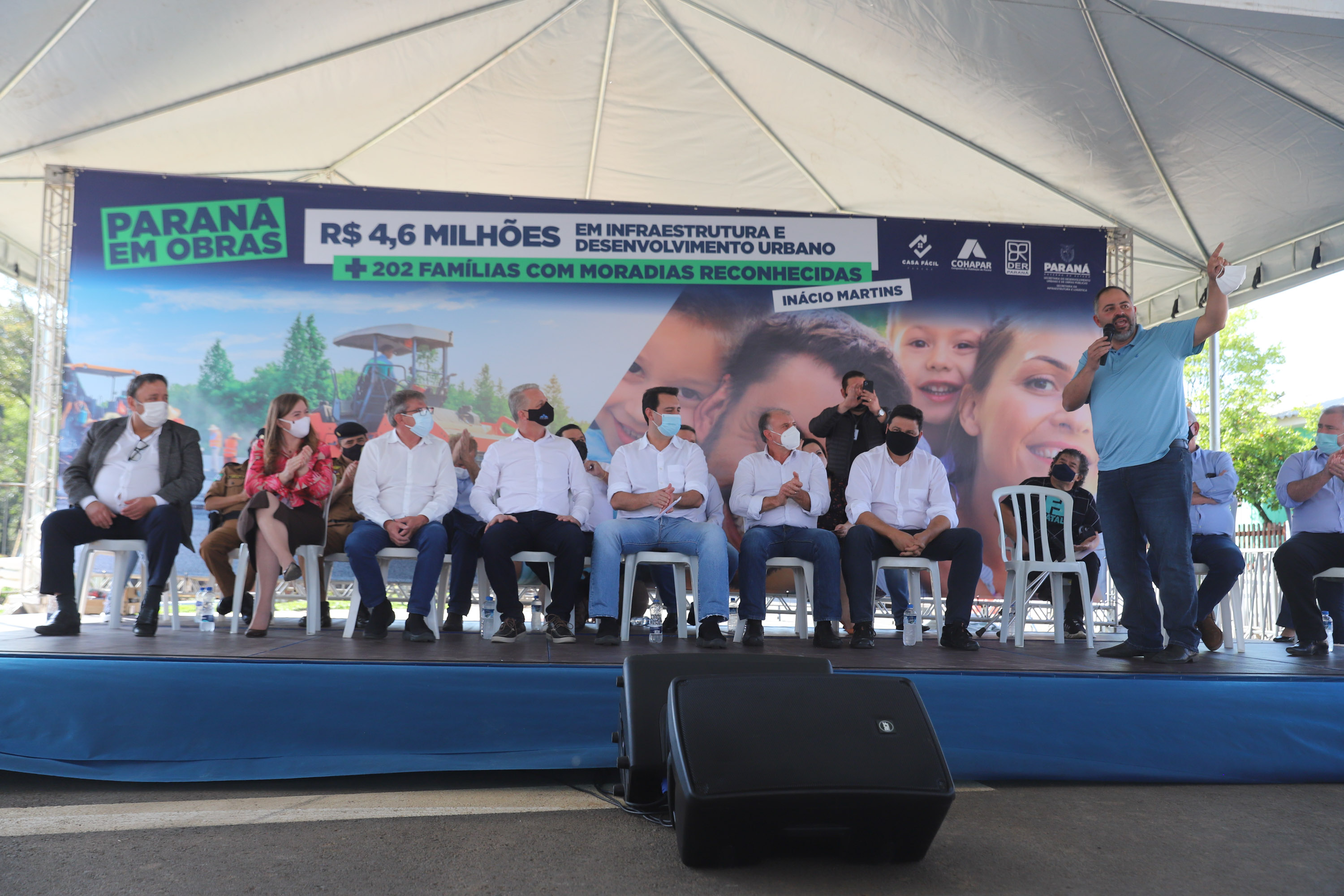 Inacio Martins O governador Carlos Massa Ratinho Junior entrega nesta sexta-feira (24), para Inácio Martins, no Centro-Sul do Estado, 202 títulos de regularização fundiária para moradores do bairro São Roque. E tambem libera R$ 2 milhões para pavimentação de vias. Na foto o deputado Artagao Junior. 24/09/2021 - Foto: Geraldo Bubniak/AEN