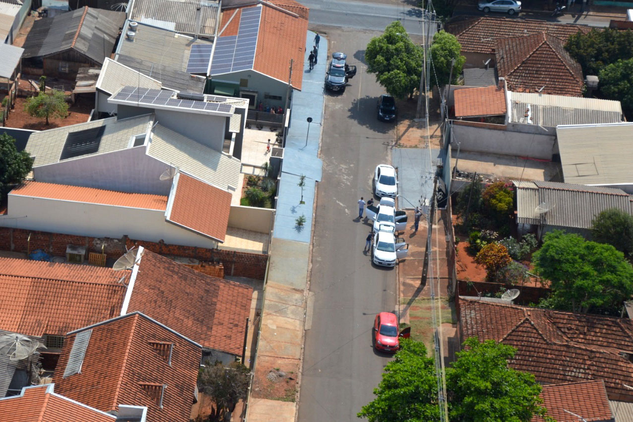 Os esforços da Polícia Militar e da Polícia Federal para reprimir o crime organizado no Norte do Paraná resultaram na apreensão de mais de uma tonelada de maconha na quarta-feira (29/09), em Bela Vista do Paraíso (PR).  - 30/09/2021  -  Foto: PMPR