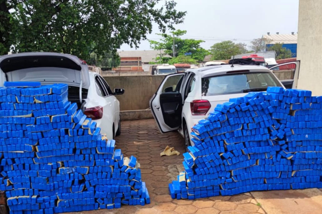 Os esforços da Polícia Militar e da Polícia Federal para reprimir o crime organizado no Norte do Paraná resultaram na apreensão de mais de uma tonelada de maconha na quarta-feira (29/09), em Bela Vista do Paraíso (PR).  - 30/09/2021  -  Foto: PMPR