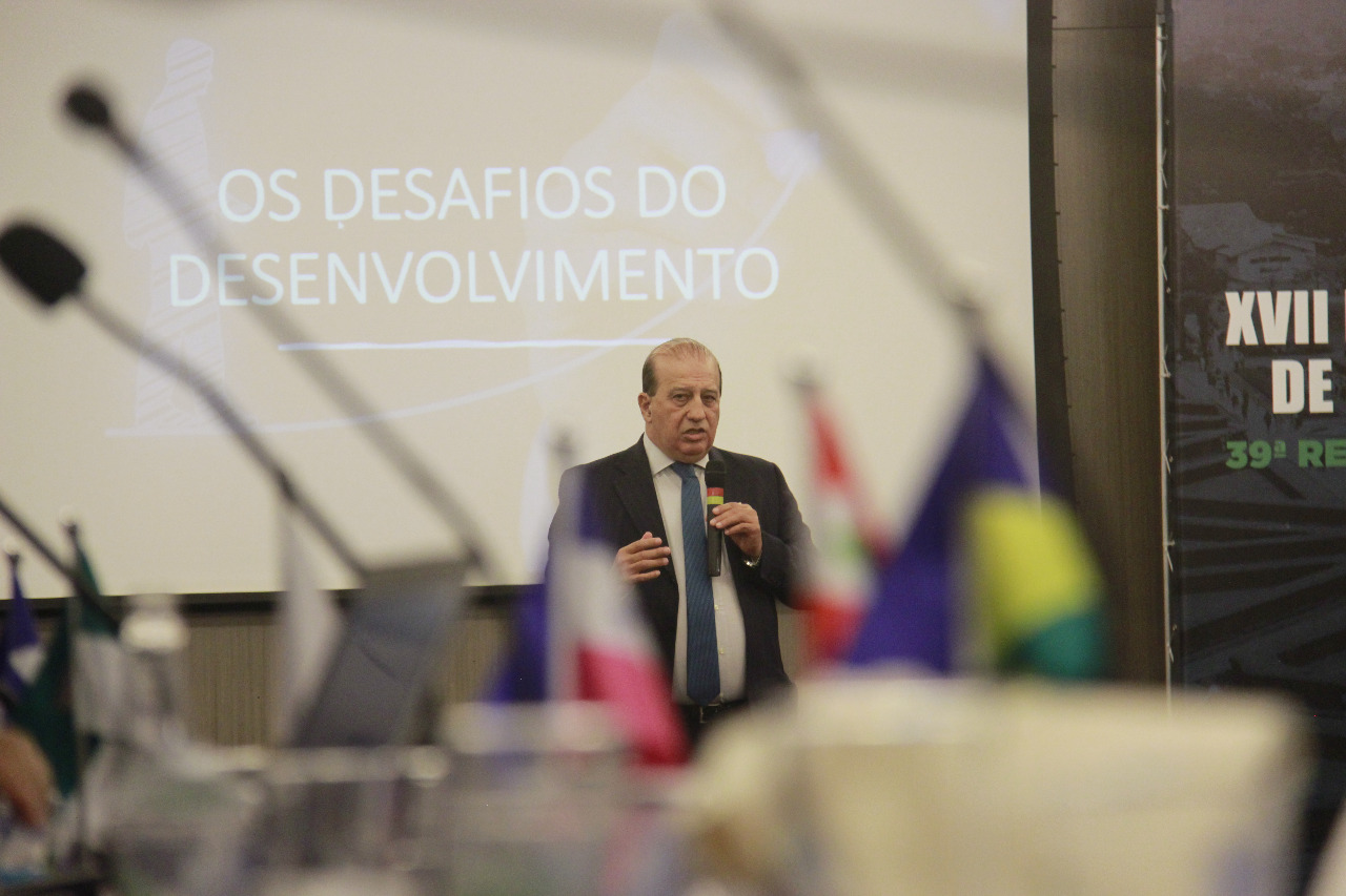 O primeiro dia do XVII Encontro Nacional de Controle Interno, que ocorre em Curitiba, deu a base para a discussão sobre ética e governança na administração pública. Foto: Gabrielly Pontes/CGE