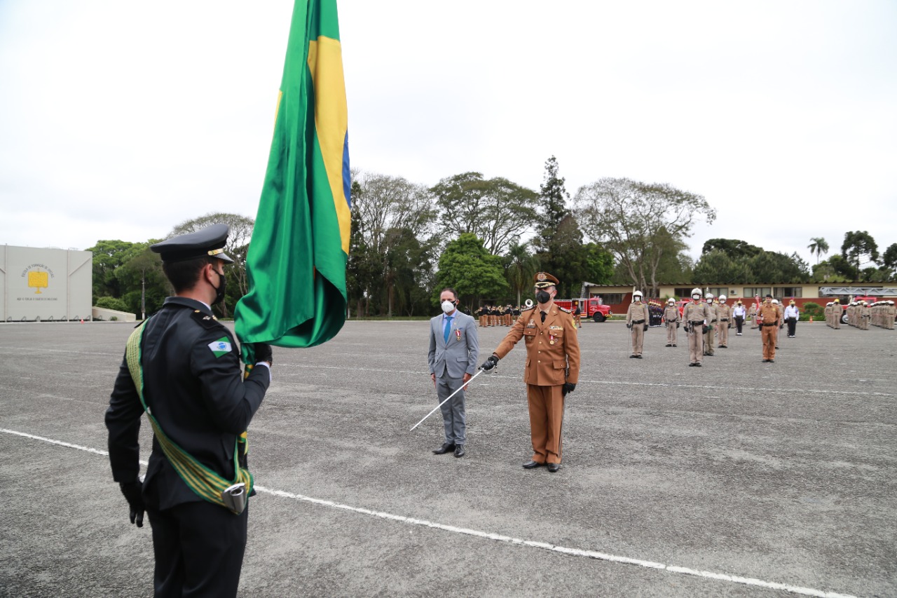 Conhecer o passado, analisar o presente e projetar o futuro é o que move o Corpo de Bombeiros do Paraná, que nesta sexta-feira (08/10) completa 109 anos de história