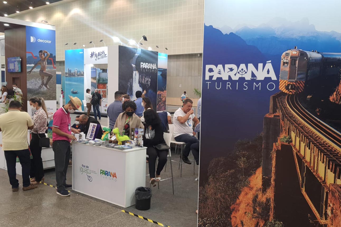A Paraná Turismo, autarquia ligada a Secretaria Estadual do Desenvolvimento Sustentável e Turismo (Sedest), participou, nesta semana, da 48ª ABAV Expo & Collab. A feira terminou nesta sexta-feira e aconteceu no Centro de Eventos de Fortaleza (CE). Foto: Paraná Turismo