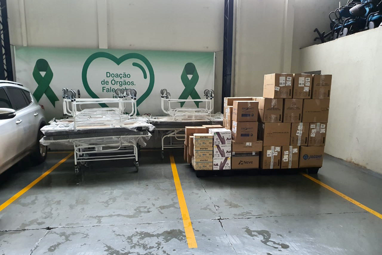 A Secretaria de Estado da Saúde (Sesa) por meio da 10ª Regional de Cascavel, recebeu uma doação da empresa Ecocataratas de mais de cinco mil insumos e equipamentos avaliados em R$ 39.320,90. Os materiais serão entregues para os 25 municípios de abrangência da Regional de Saúde.  -  Curitiba, 08/10/2021  -  Foto: SESA