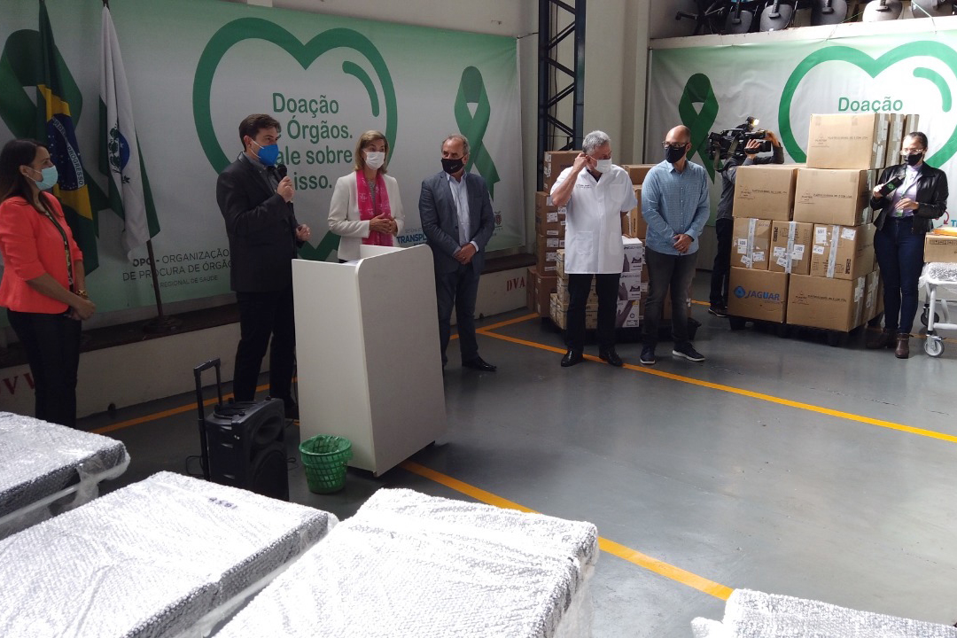 A Secretaria de Estado da Saúde (Sesa) por meio da 10ª Regional de Cascavel, recebeu uma doação da empresa Ecocataratas de mais de cinco mil insumos e equipamentos avaliados em R$ 39.320,90. Os materiais serão entregues para os 25 municípios de abrangência da Regional de Saúde.  -  Curitiba, 08/10/2021  -  Foto: SESA