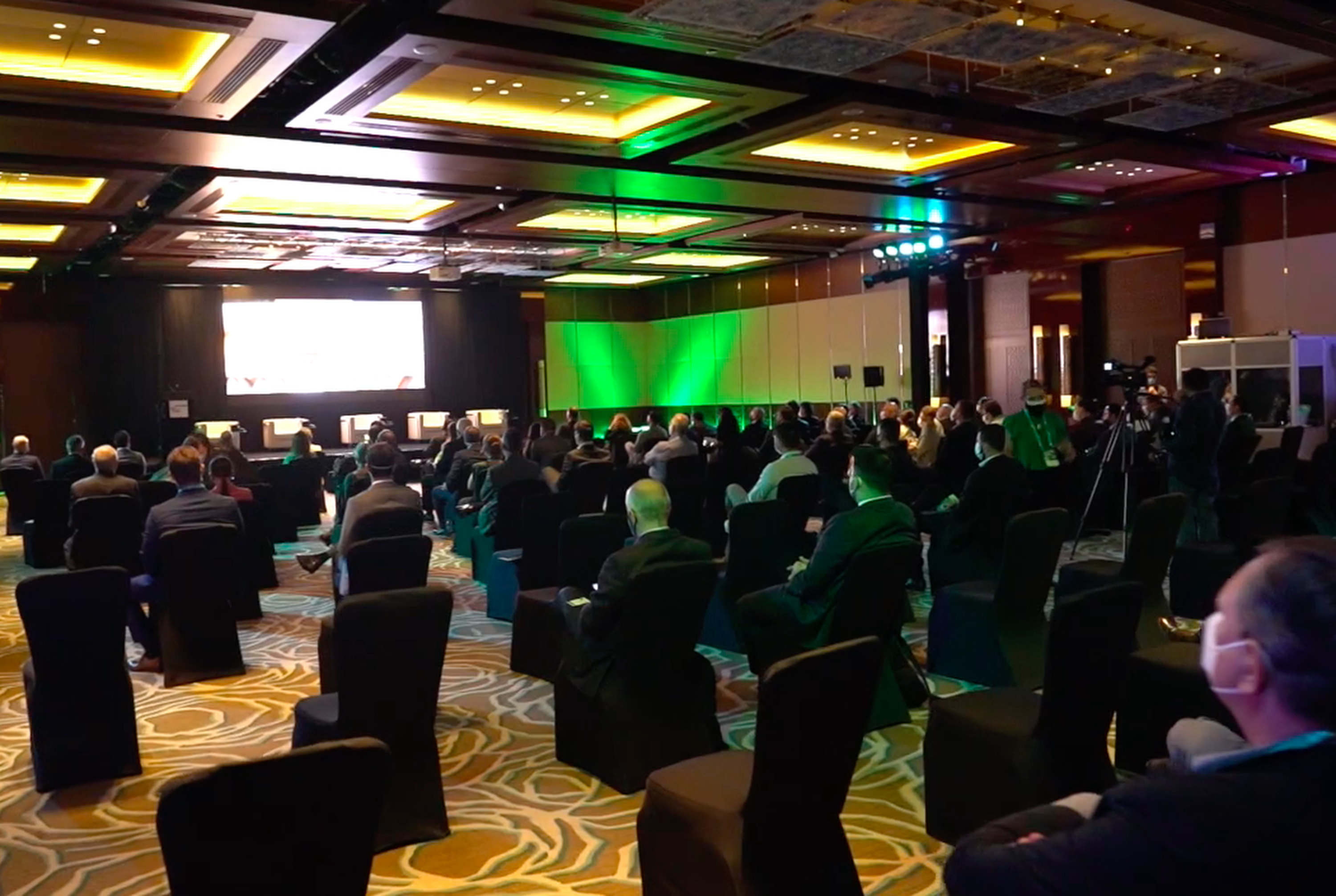 Governador e empresários paranaenses se reúnem com investidores em Dubai. Foto: Governo do Paraná