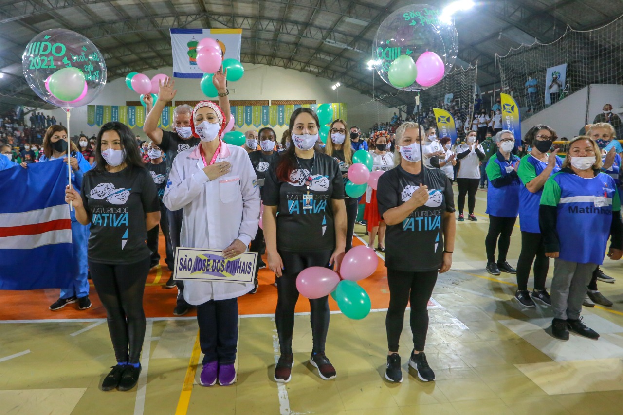 Abertura dos Jogos da Integração do Idoso, em Guaratuba. Foto: Valdelino Pontes/AEN