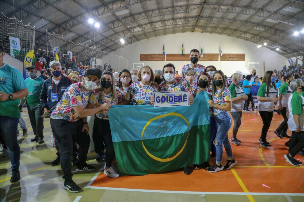 Abertura dos Jogos da Integração do Idoso, em Guaratuba. Foto: Valdelino Pontes/AEN