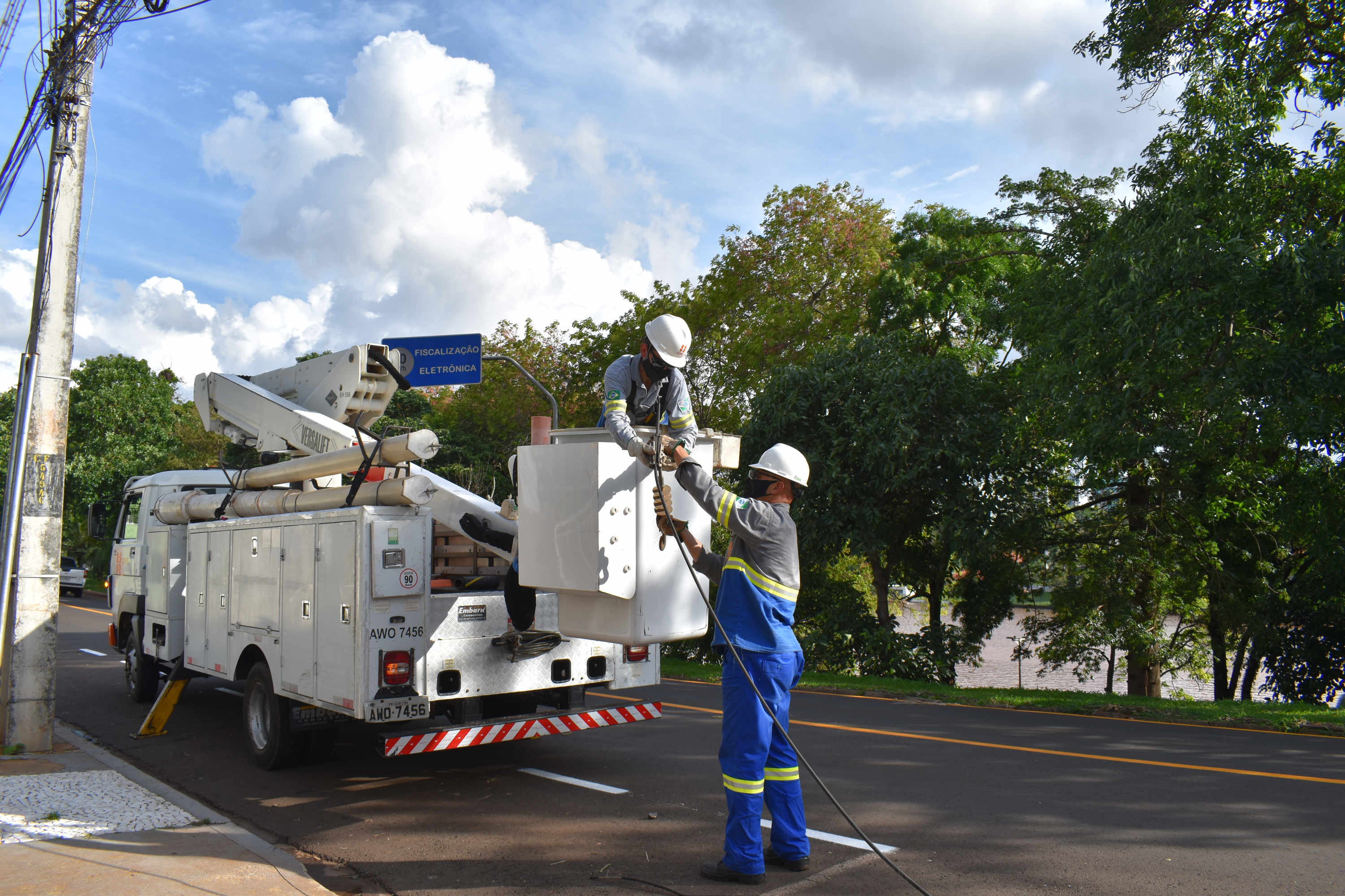 Secretário nacional de Defesa Civil percorre municípios do Paraná mais afetados por temporal. Foto: Copel