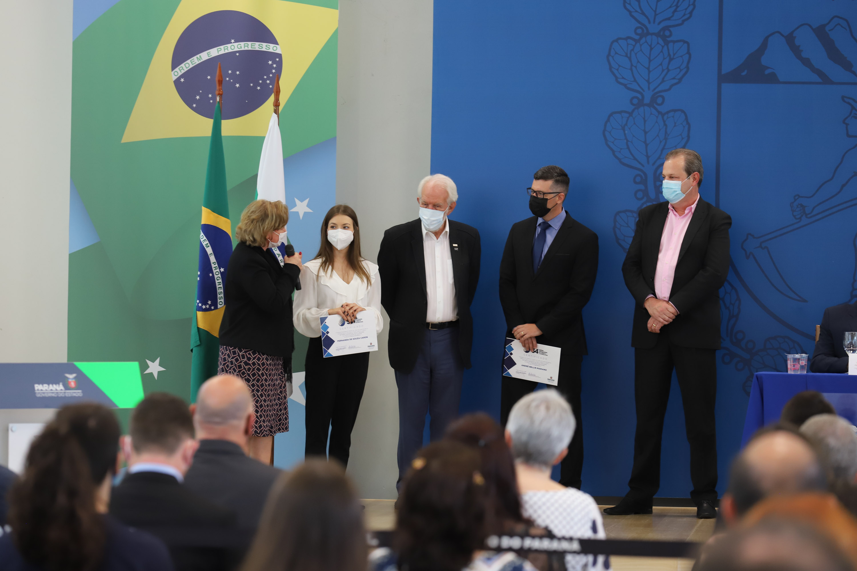 O vice governador Darci Piana e o o superintendente da Ciência, Tecnologia e Ensino Superior, Aldo Bona participam, nesta quinta-feira (28), da entrega do 34 Premio Paranaense de Ciencia e Tecnologia,  no Palacio Iguacu.   Curitiba, 28/10/2021 -  Foto: Geraldo Bubniak/AEN