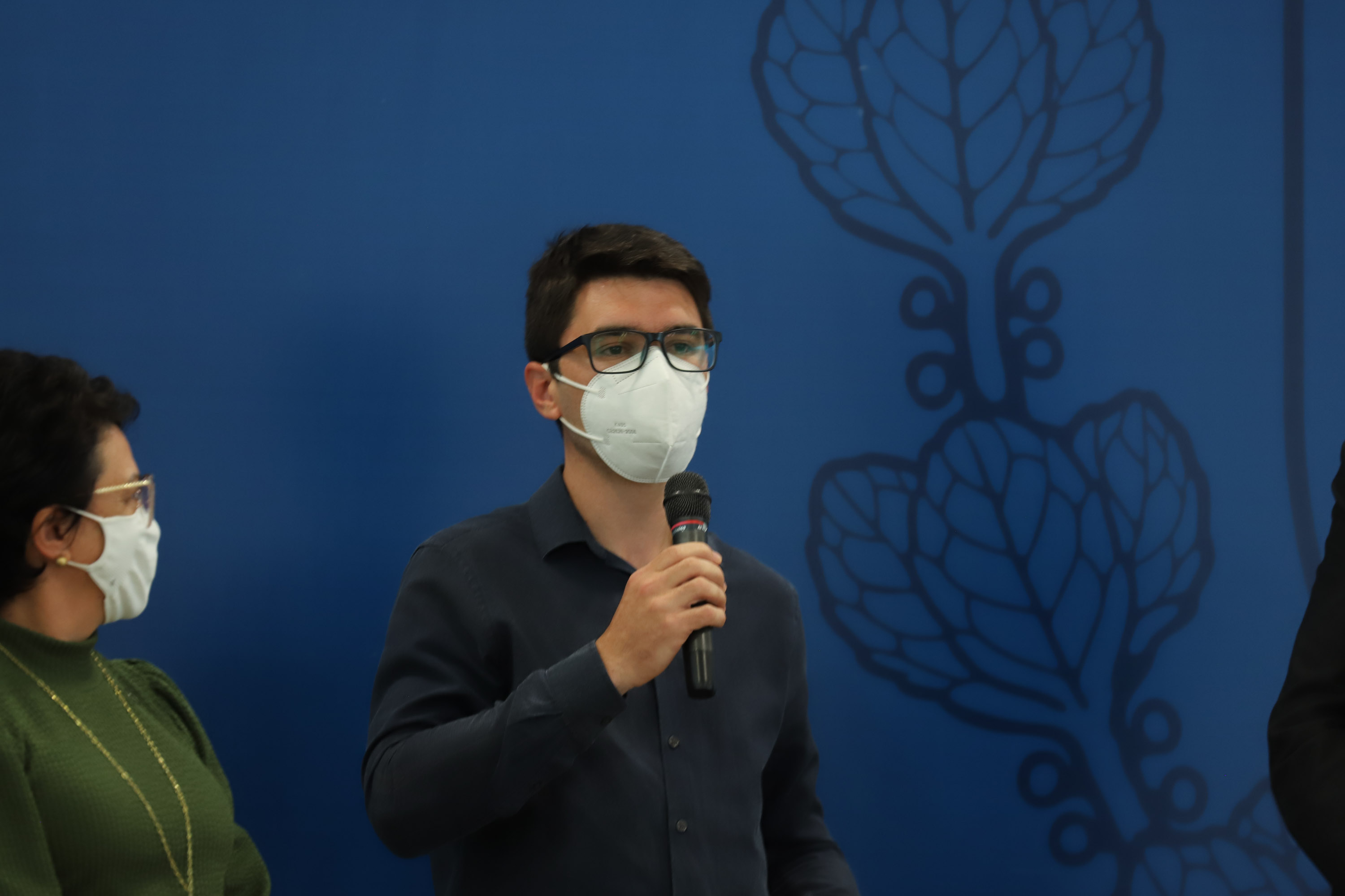 O vice governador Darci Piana e o o superintendente da Ciência, Tecnologia e Ensino Superior, Aldo Bona participam, nesta quinta-feira (28), da entrega do 34 Premio Paranaense de Ciencia e Tecnologia,  no Palacio Iguacu.   Curitiba, 28/10/2021 -  Foto: Geraldo Bubniak/AEN