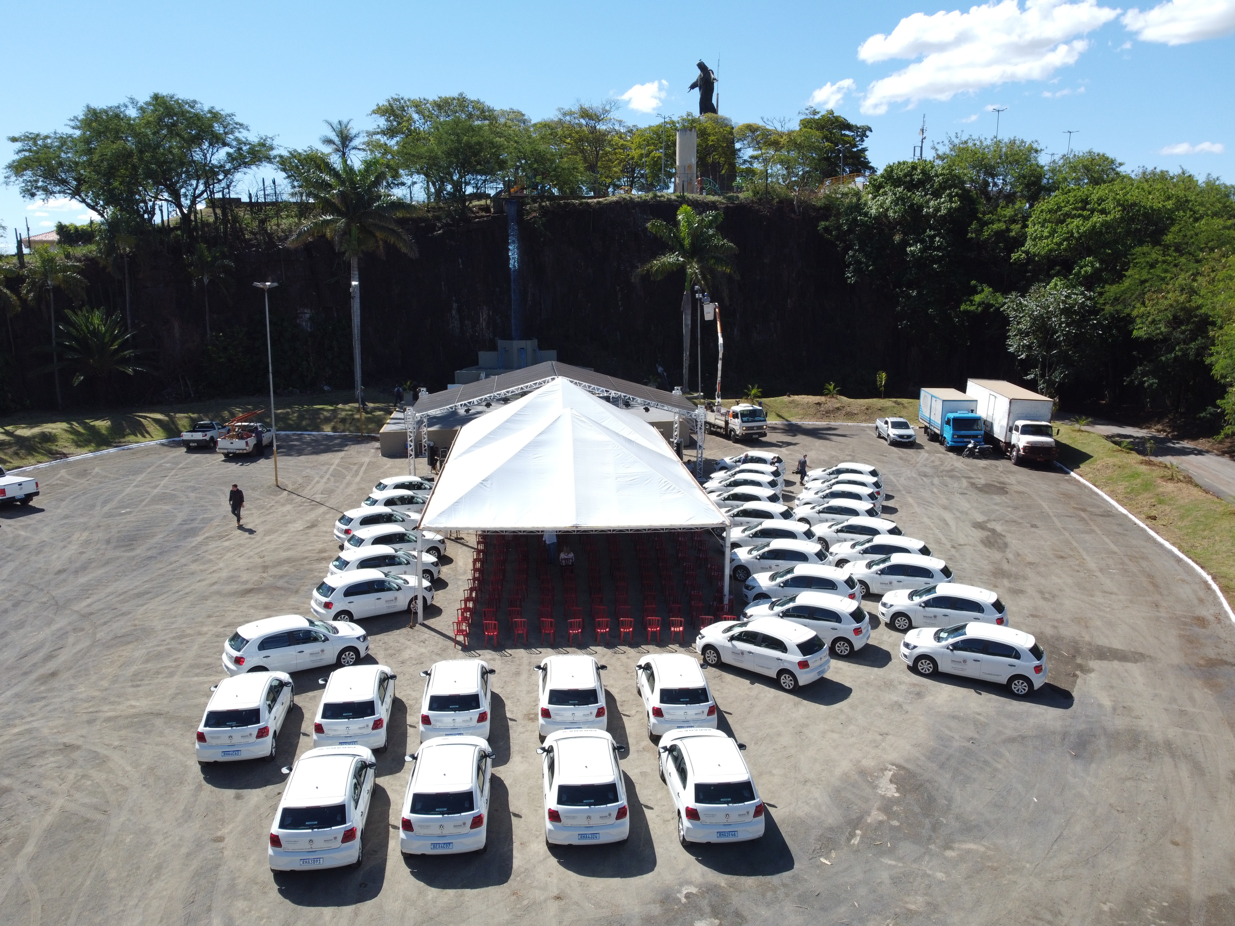 Com foco na melhoria da qualidade de vida da população, o governador Carlos Massa Ratinho Junior confirmou nesta quarta-feira (03), em Cornélio Procópio, investimentos nas áreas da saúde e educação para 21 municípios do Norte e Norte Pioneiro do Paraná.  Foto: Ari Dias/AEN