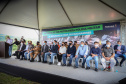 O governador Carlos Massa Ratinho Junior e o Secretário da Segurança Pública, Romulo Marinho Soares, entregam nesta sexta-feira (19), à Polícia Militar do Paraná 155 novas motocicletas, modelo BMW, que incluem capacetes, EPIs e rádios comunicadores, no Parque Estadual Vila Velha, em Ponta Grossa.19/11/2021 - Foto: Jonathan Campos