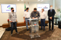 O governador Carlos Massa Ratinho Junior assinou nesta terça-feira (23) a liberação de mais R$ 71,7 milhões para o programa Casa Fácil Paraná, que financia o valor de entrada de moradias a famílias com renda de até três salários mínimos. Atalaia. Foto: Ari Dias/ AEN.
